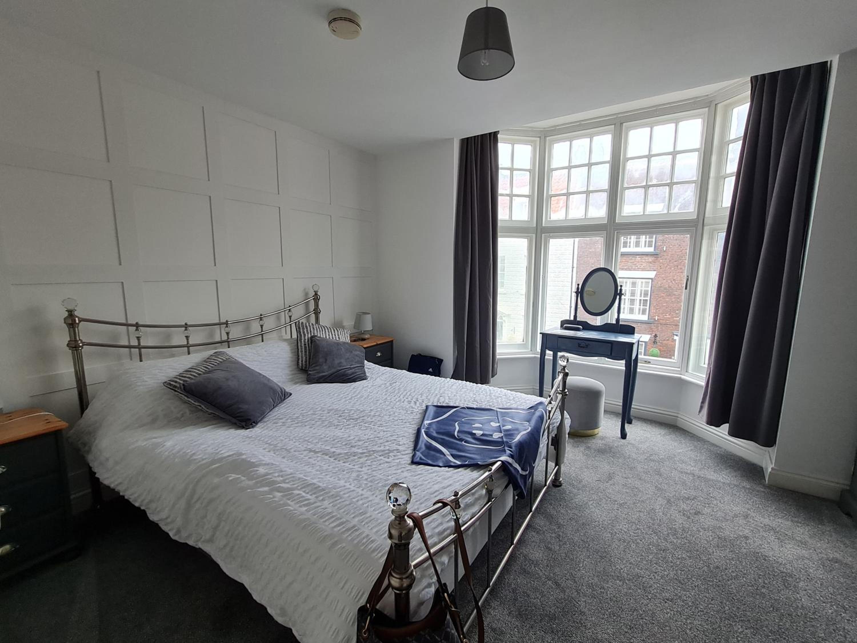 Yorkshire Rose - 2 bed apartment sleeps 5 view 5