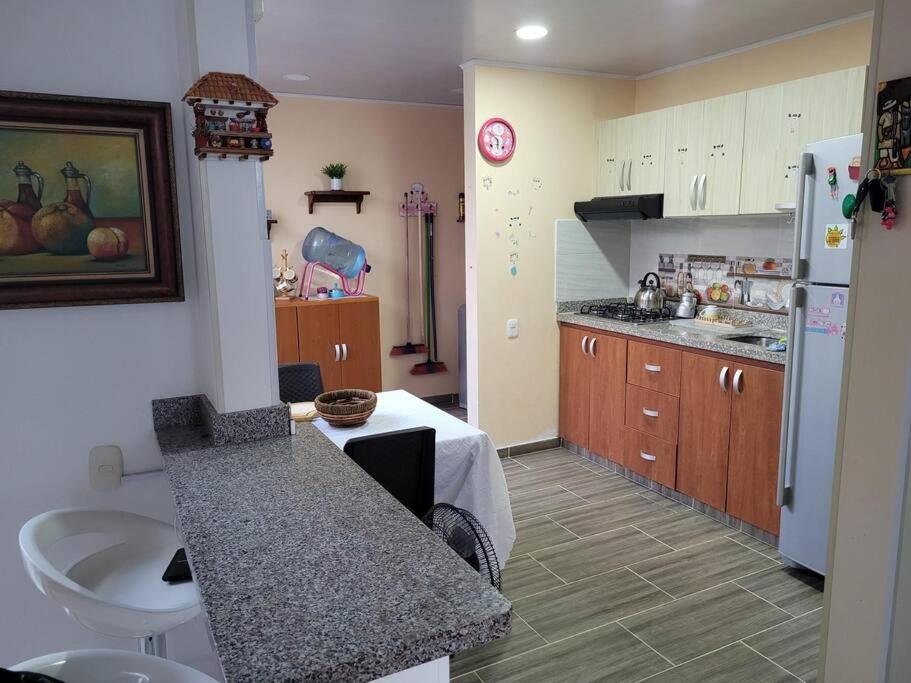 Casa de descanso en Anapoima en condominio cerrado - hasta 8 personas