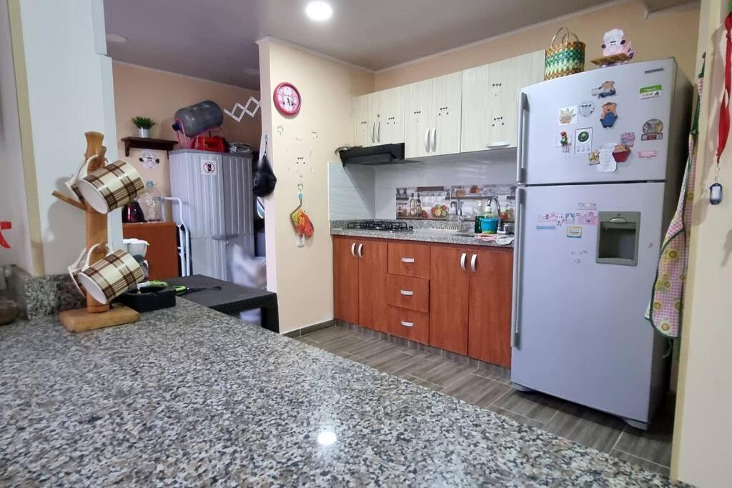 Casa de descanso en Anapoima en condominio cerrado - hasta 8 personas