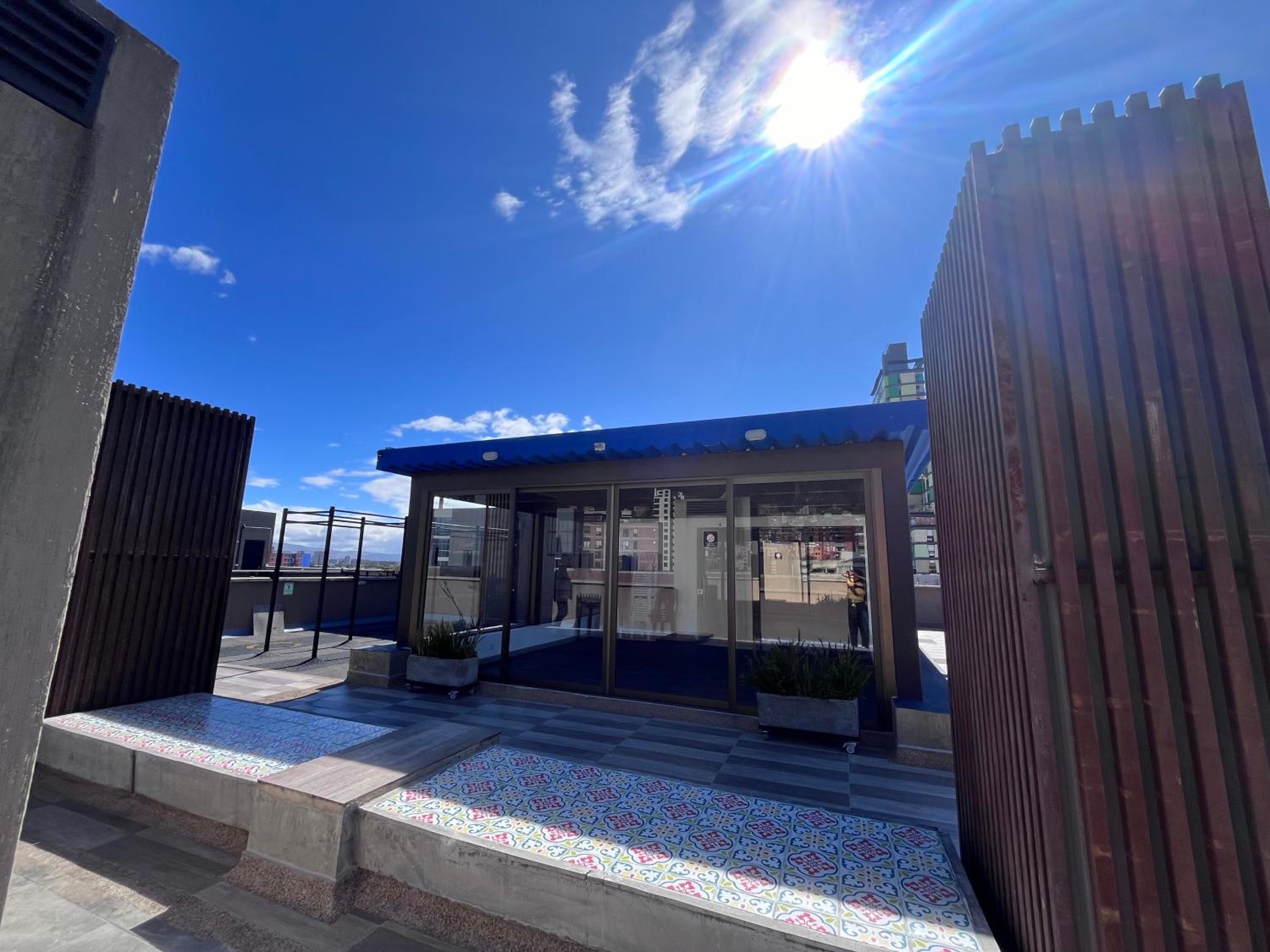 Apartamento Tehatron