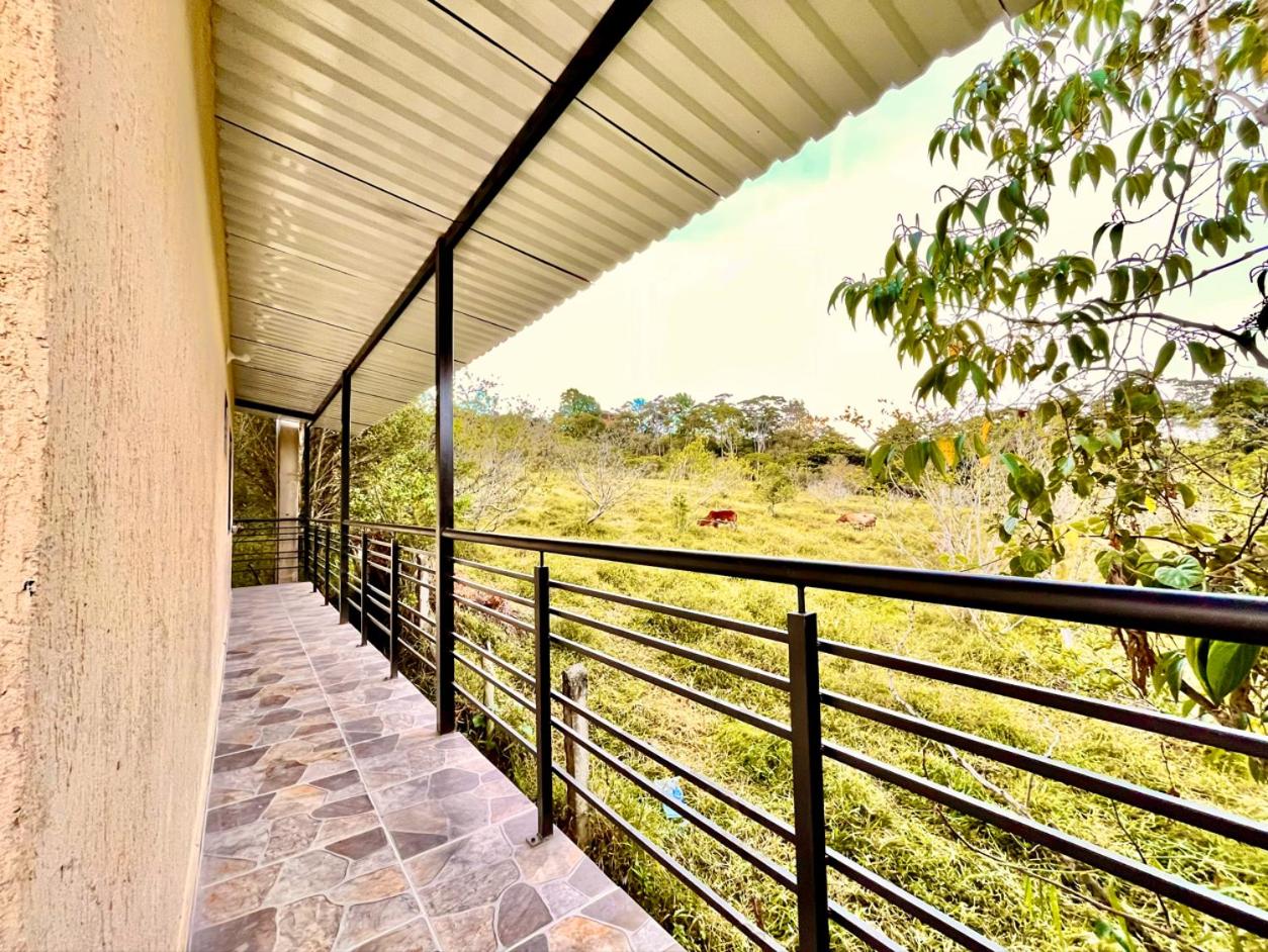 Hotel Casa Campestre Privada con Piscina Barbosa - Image 1