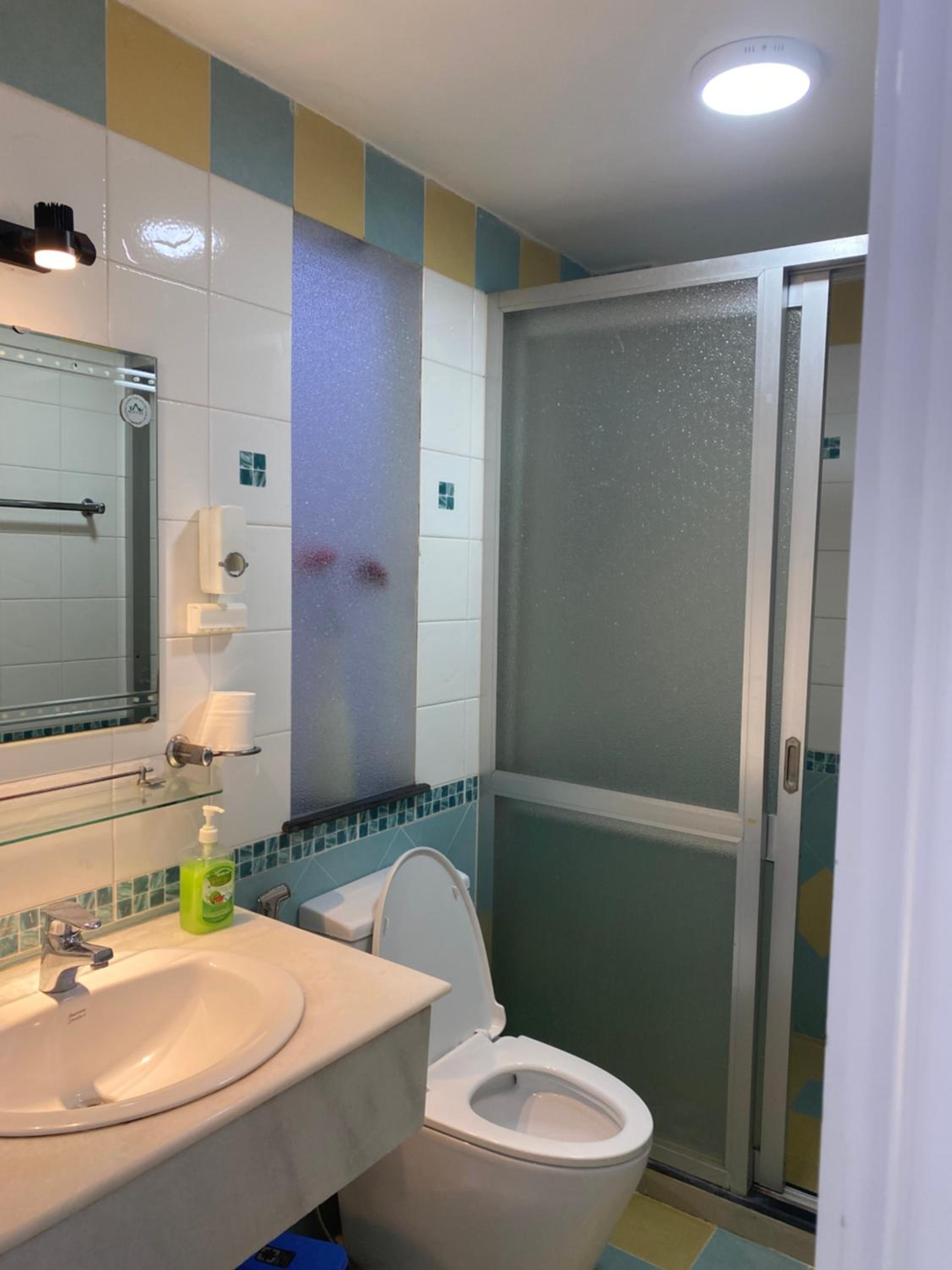 LUXURY HOMSTAY