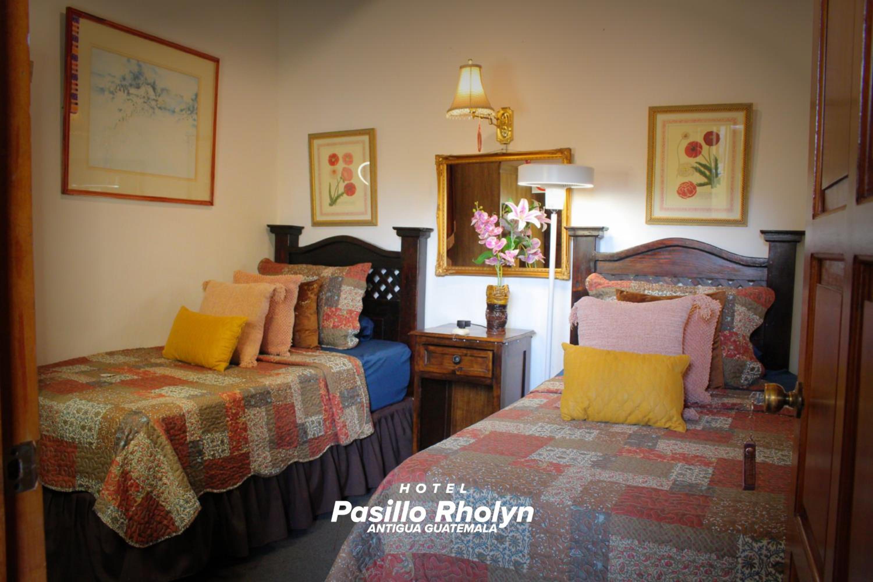 Antigua Guatemala Vacations - Hotel Rholyn Pura Vida !! - Property Image 3