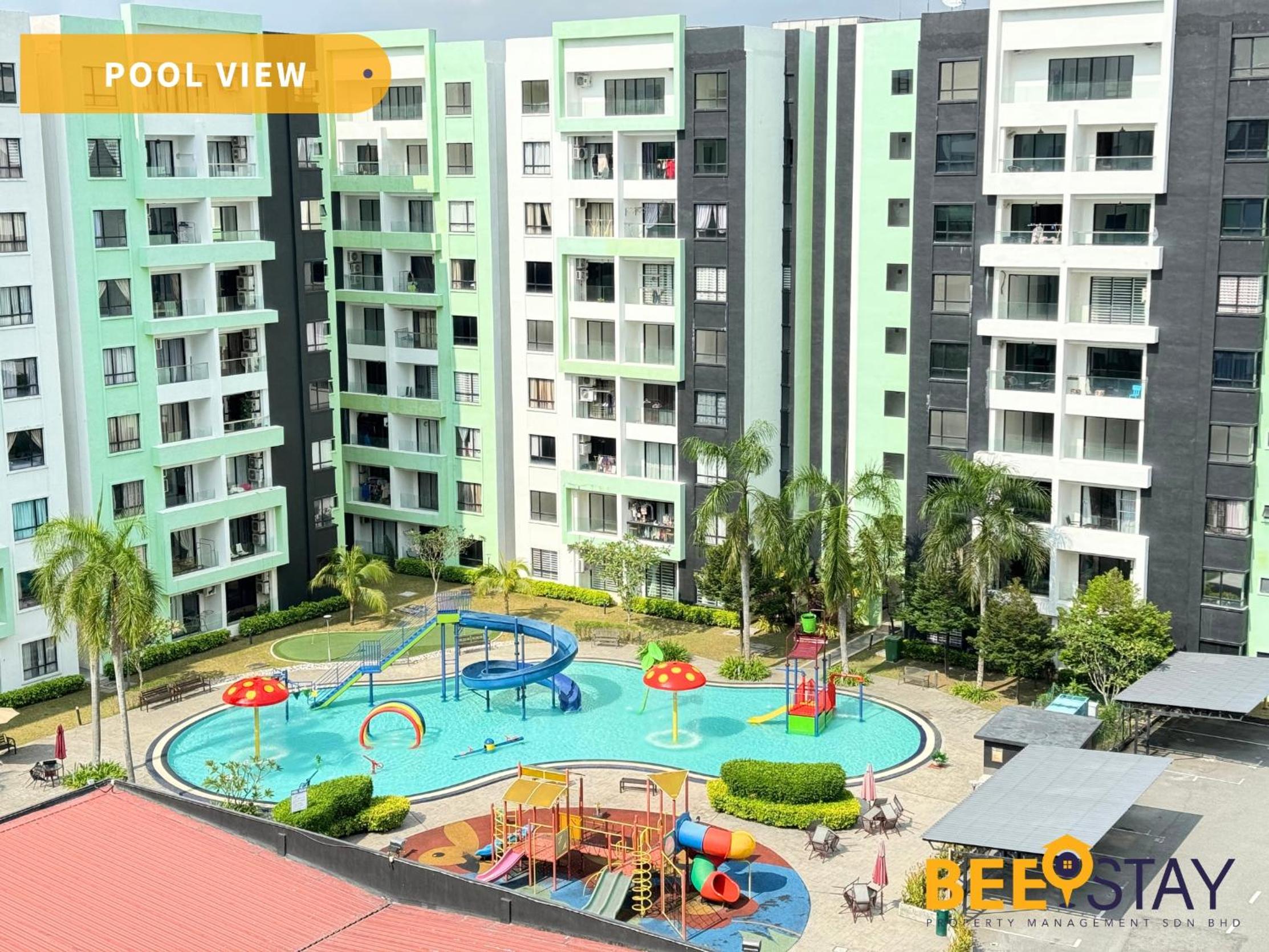 Ipoh City Centre Manhattan Condo Pool View NEW Unit photo 1