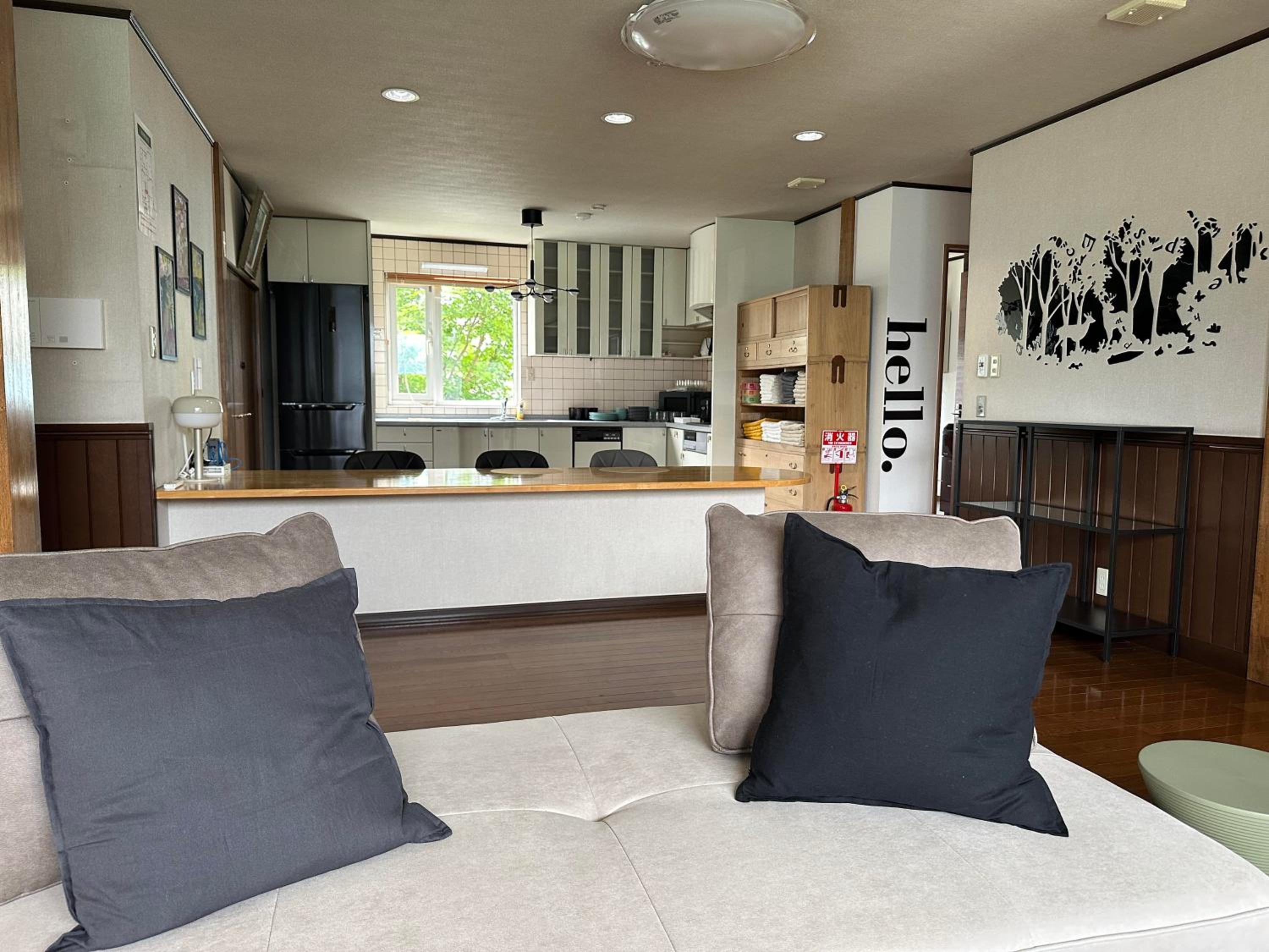 furanostay -private villa Accommodates up to 10 guests-