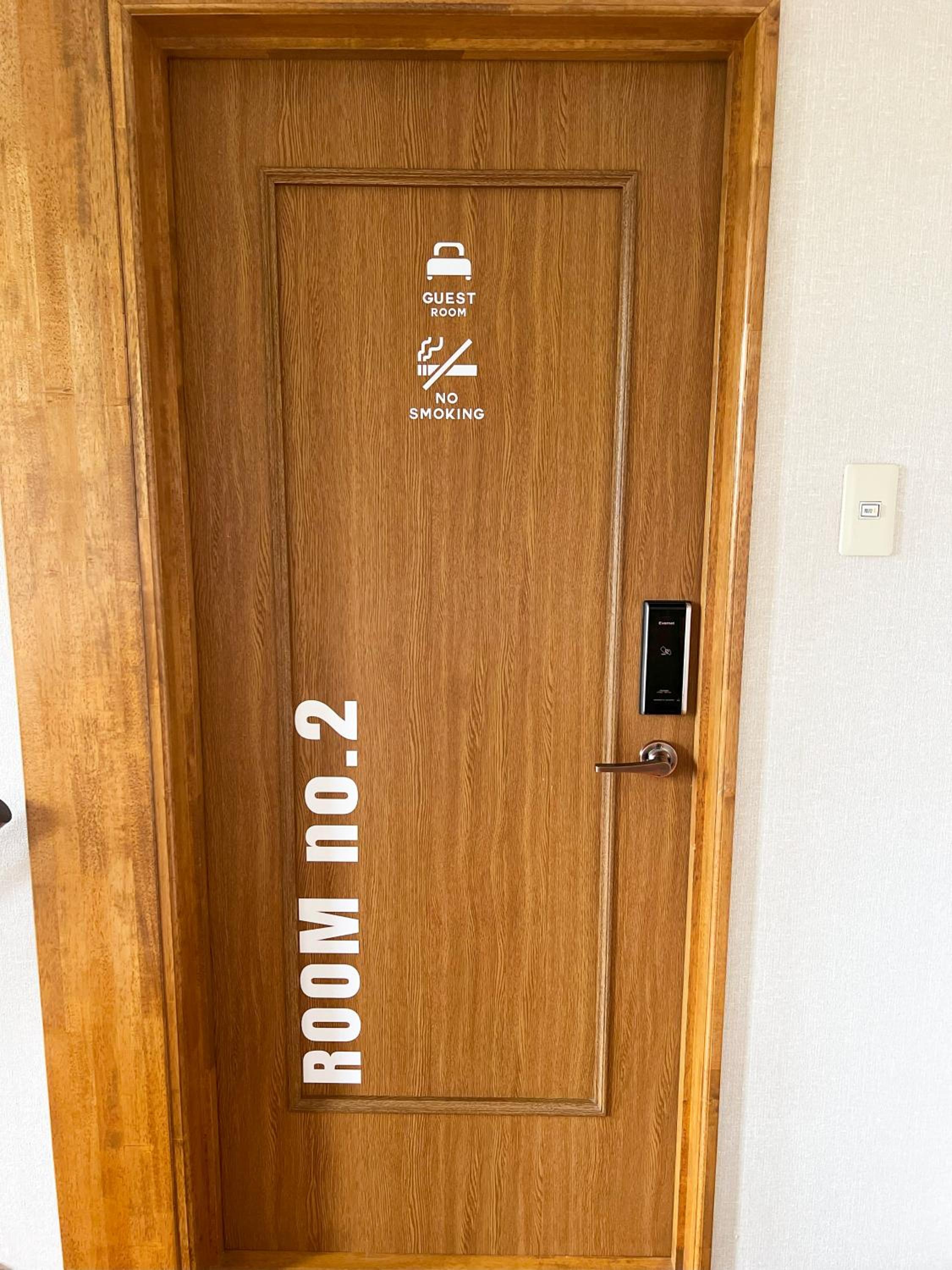 furanostay -private villa Accommodates up to 10 guests-
