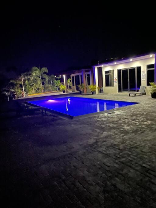 Spacious 2br in Ocho Rios view 4