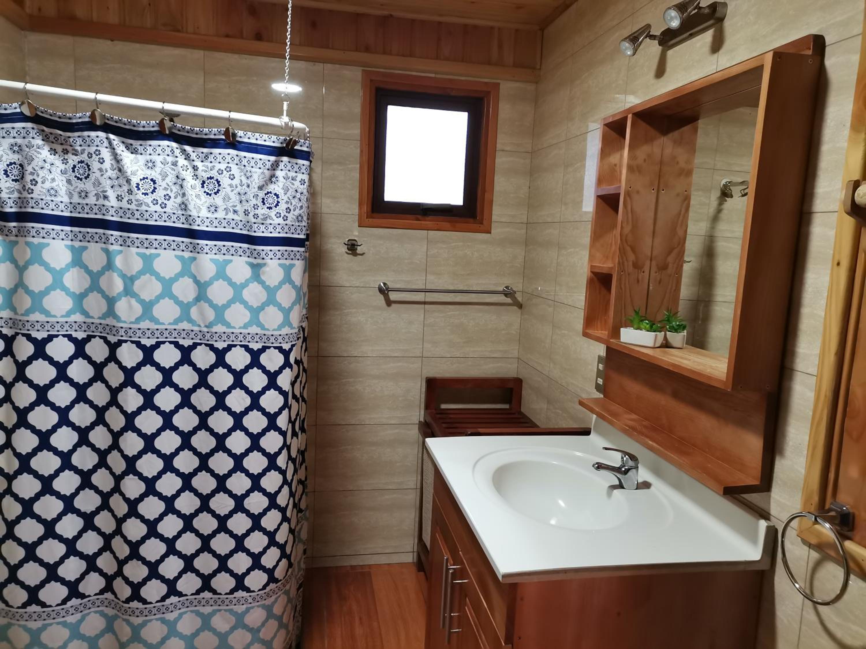 Acogedora casa en parcela con acceso a Rio
