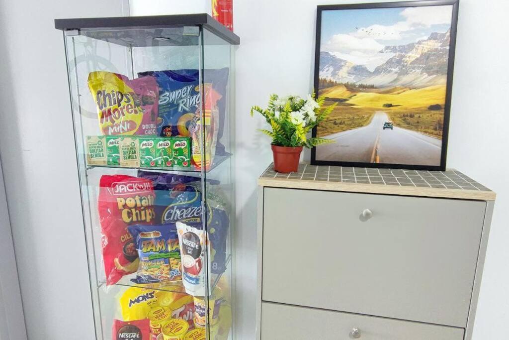 3A YOLO Budget Condo 3 ROOMS