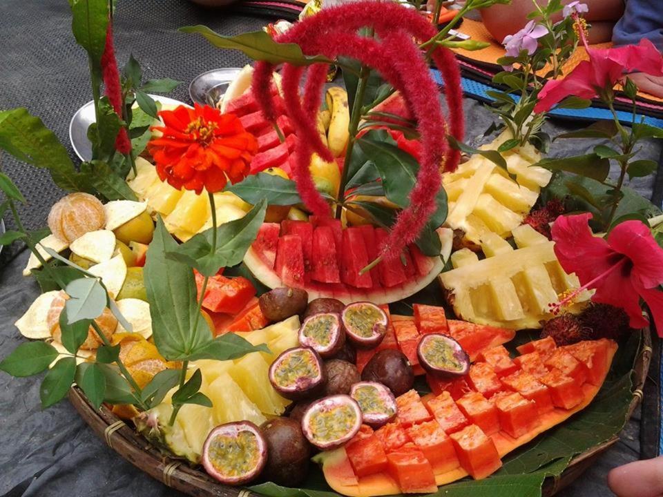 Food & Beverage