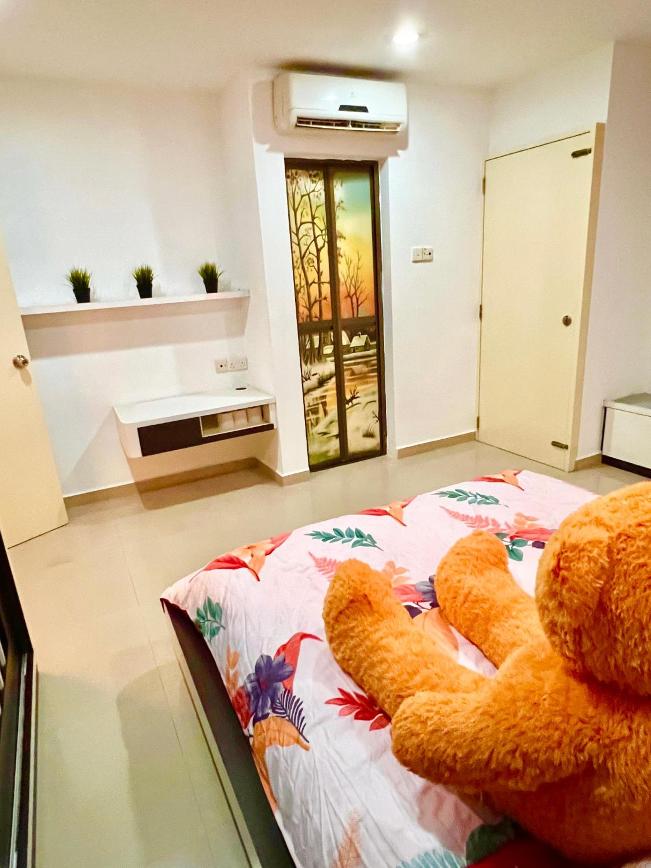 Wonder Teddy Indah House for 1-11pax at Bukit Indah Near Legoland and Ecobotanic