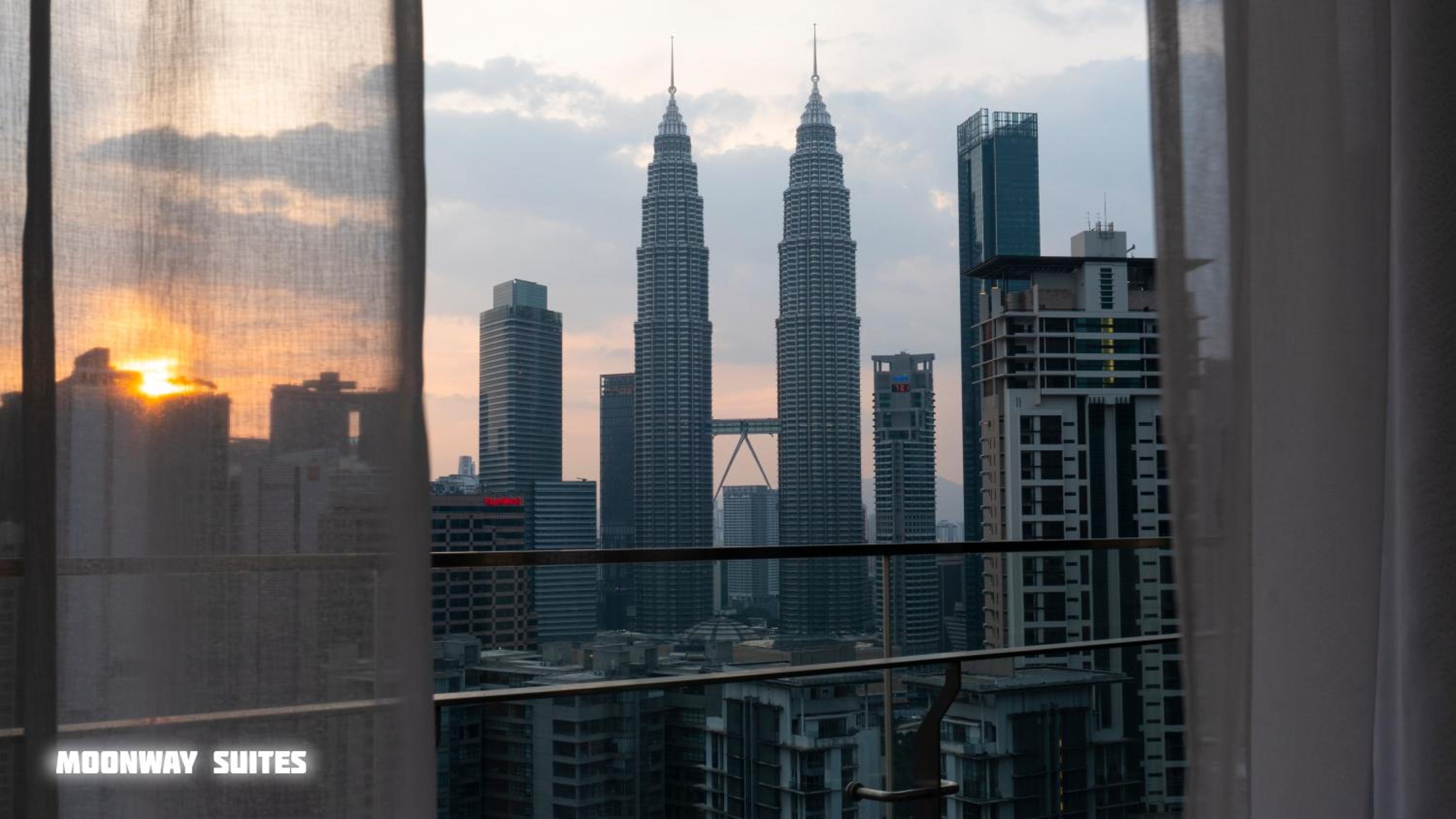 Moonway Luxury Suites At TM KLCC City Center