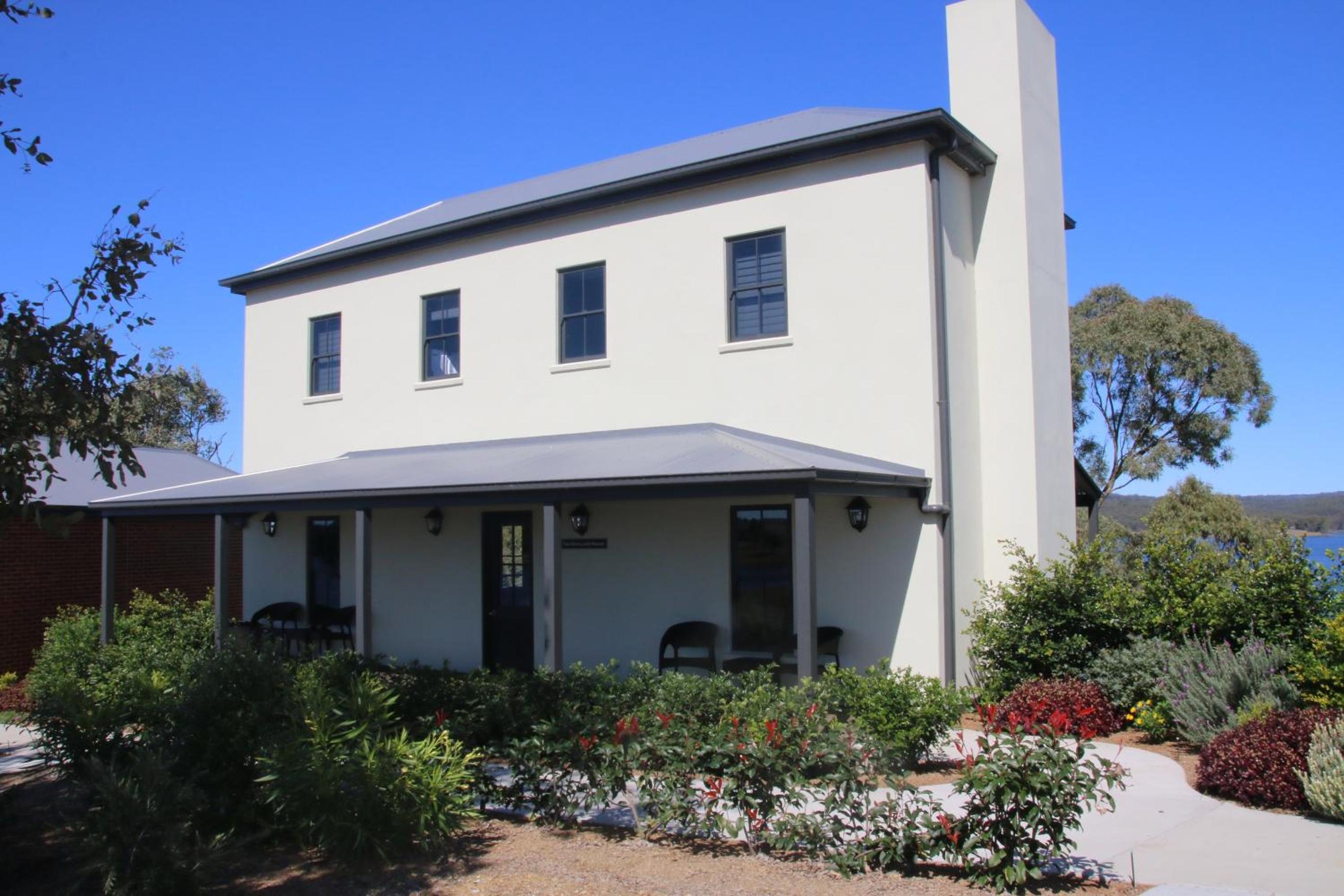 Dusty Hill Vineyard - Moffatdale