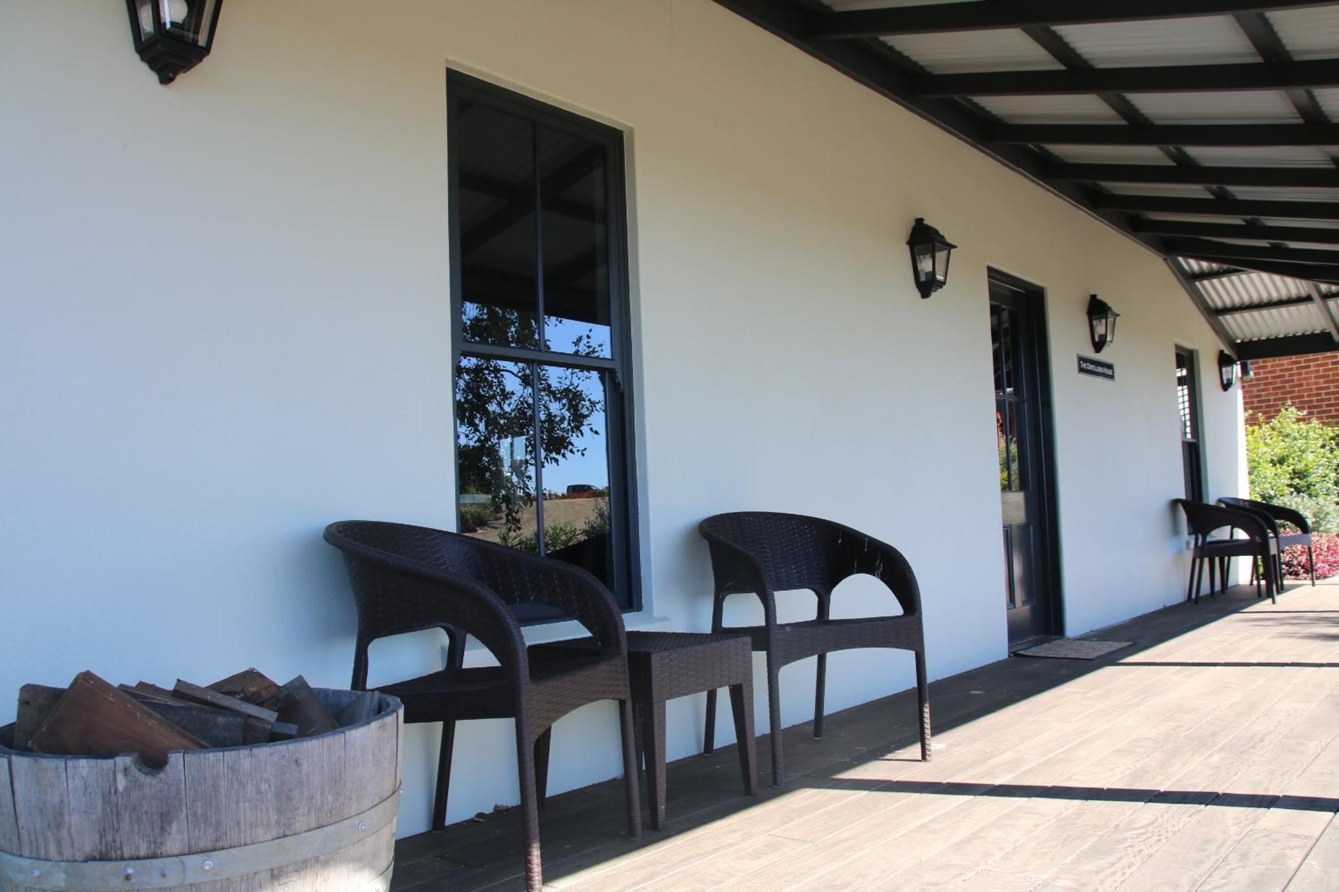Dusty Hill Vineyard - Moffatdale