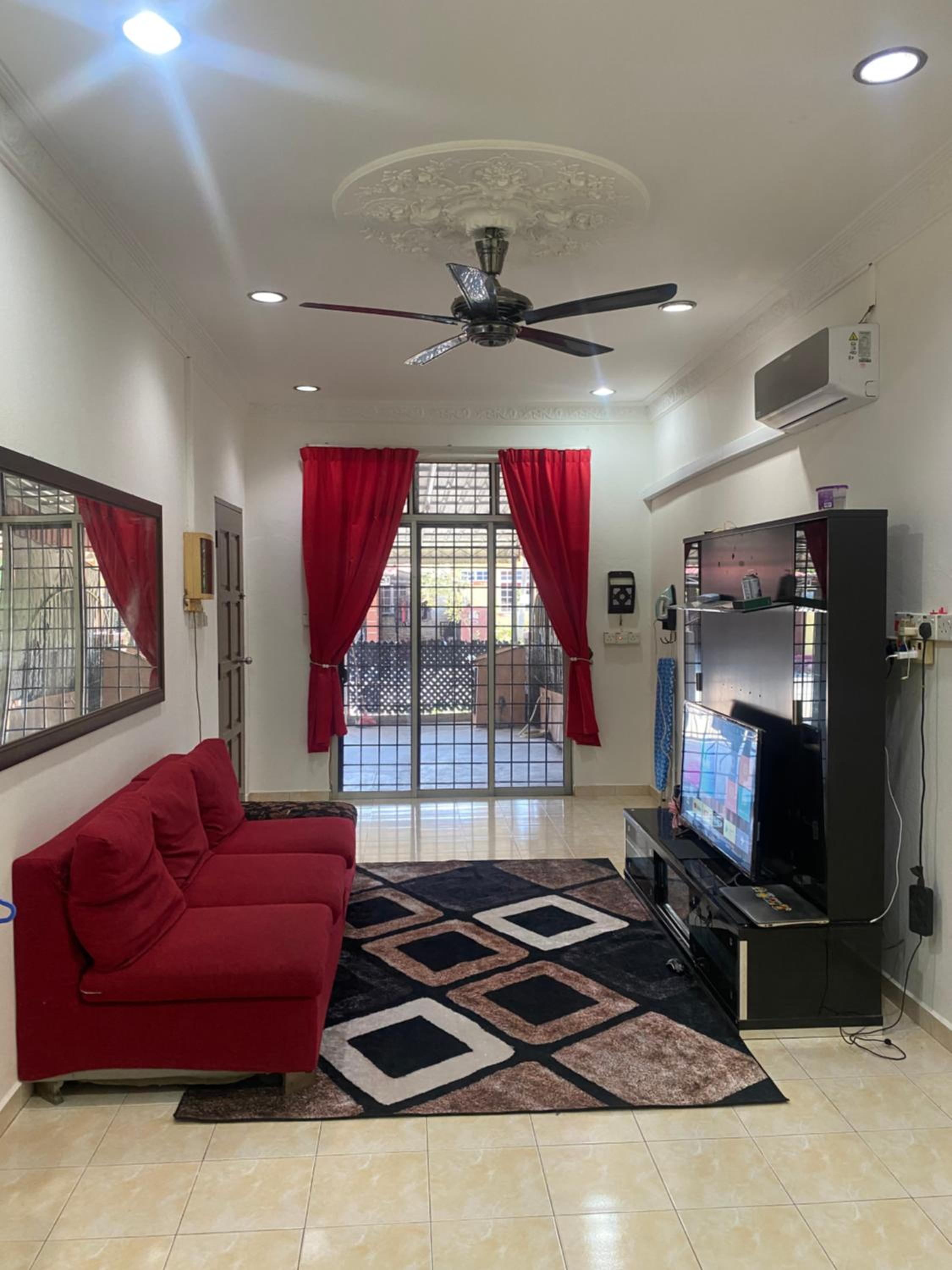 Shaida homestay