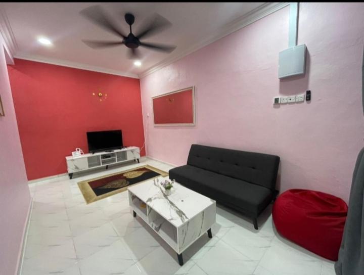 Ammaiti Homestay Kulim photo 6