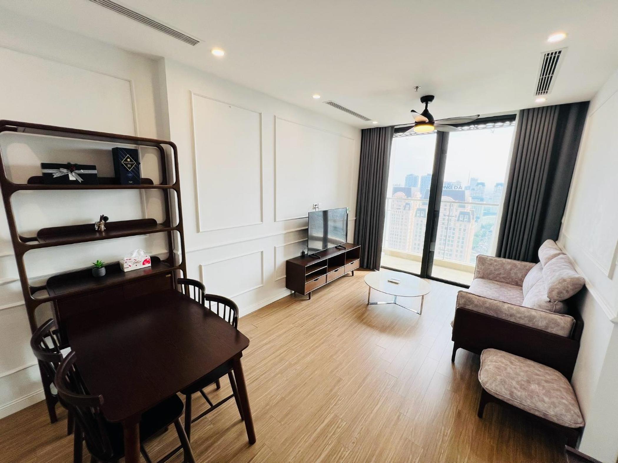 VINHOMES SKYLAKE MY DINH - Apartment Hotel