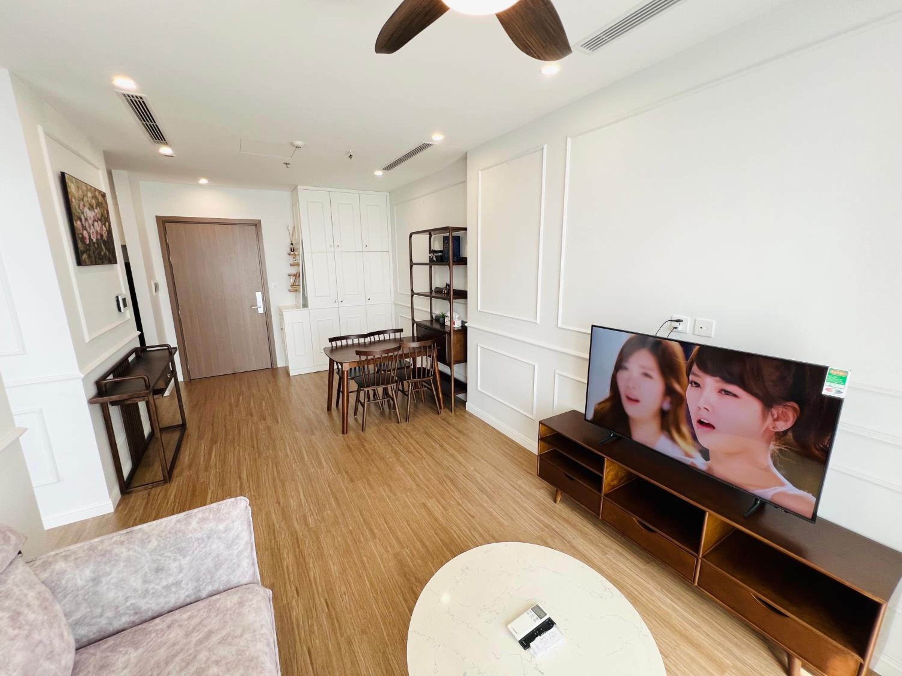 VINHOMES SKYLAKE MY DINH - Apartment Hotel