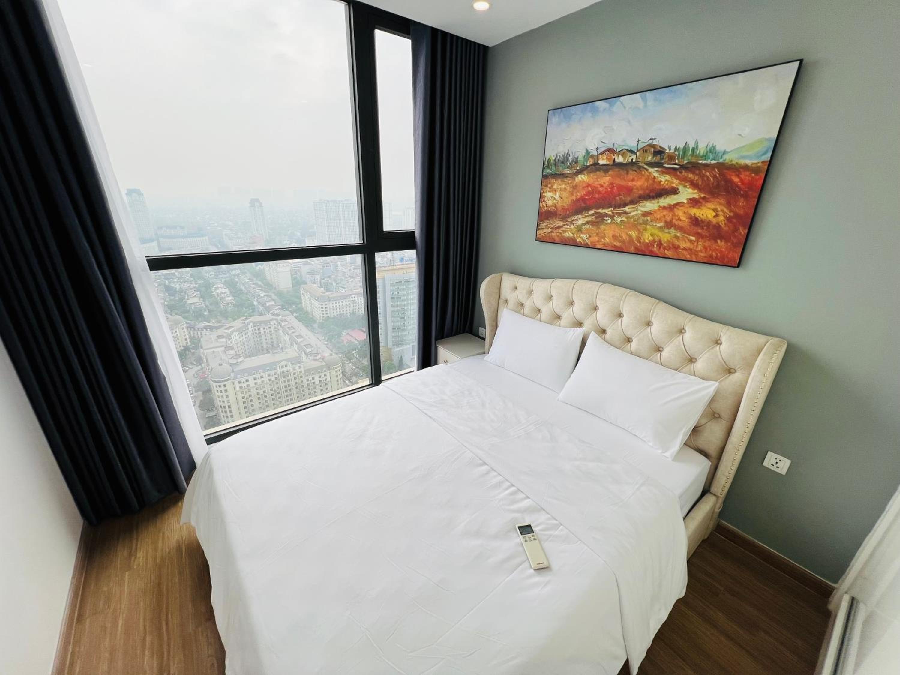 VINHOMES SKYLAKE MY DINH - Apartment Hotel