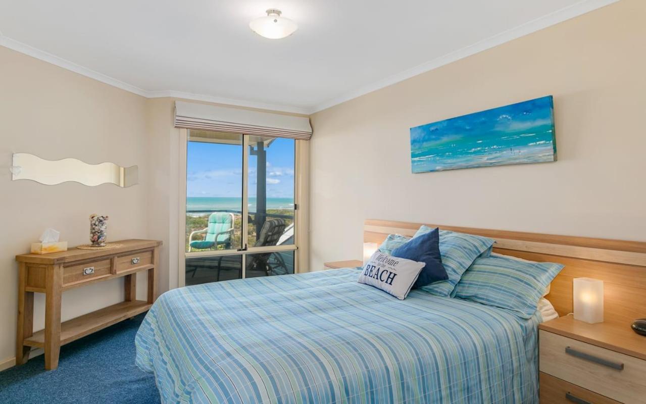 Beachcomber 208 Surfers Pde Middleton - No Linen Included