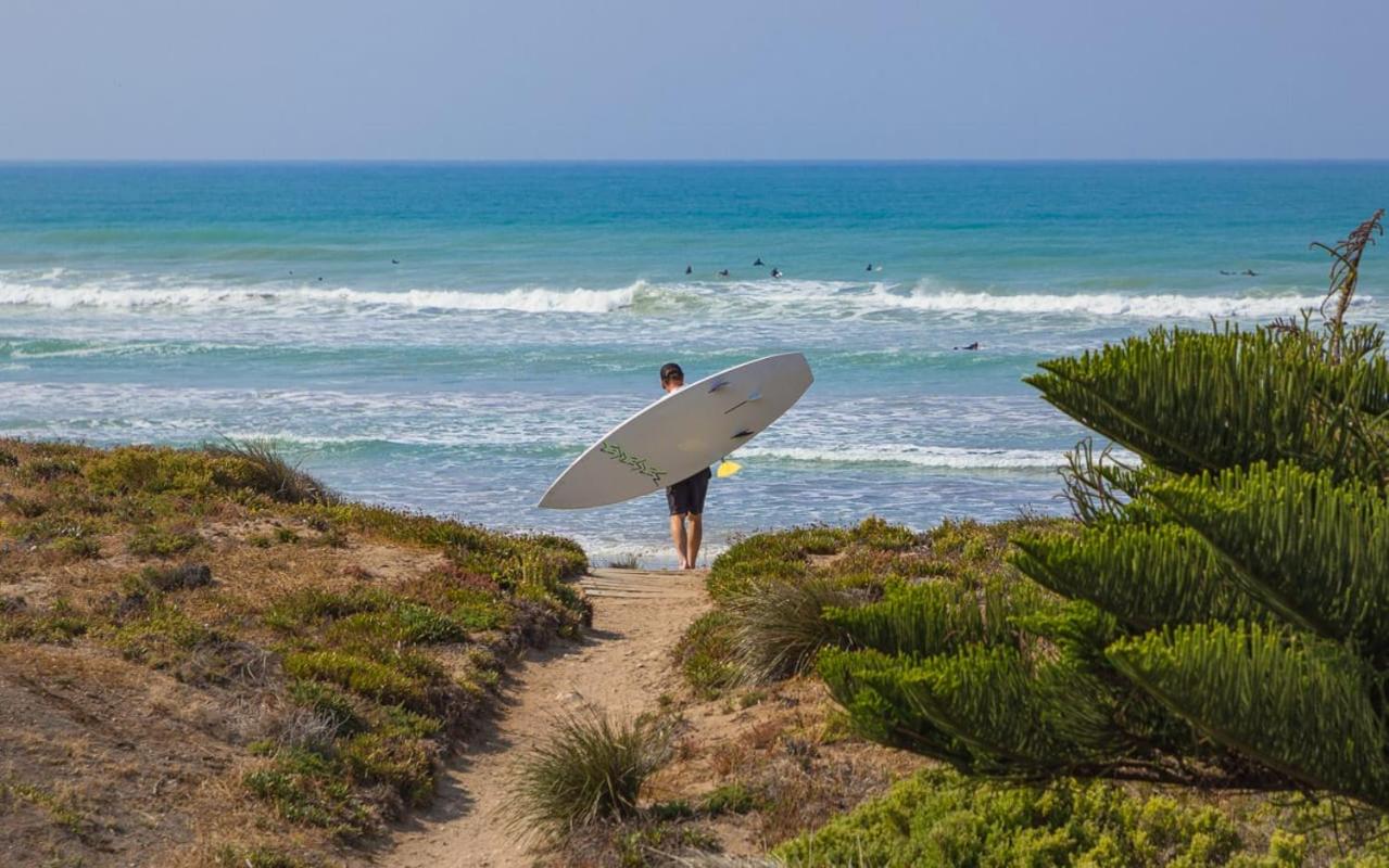 Beachcomber 208 Surfers Pde Middleton - No Linen Included