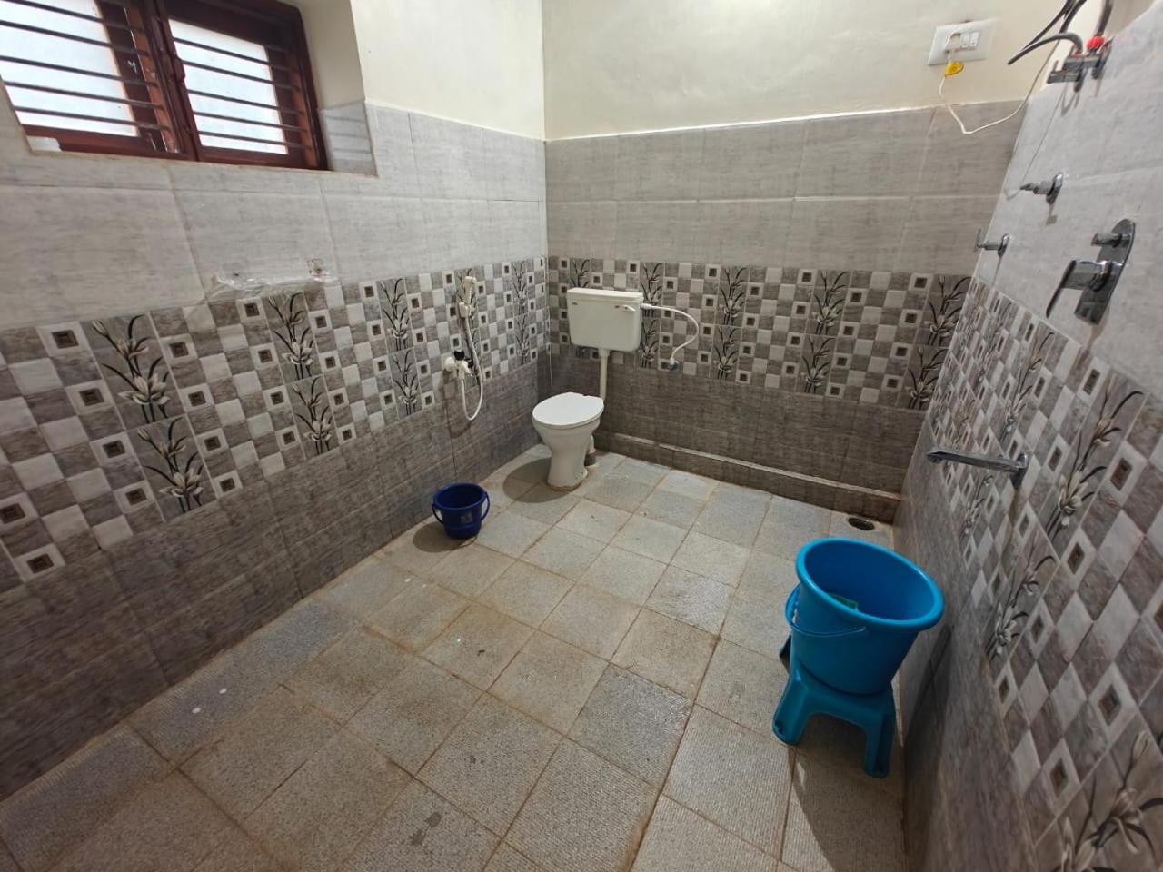 Dharinidhama Homestay