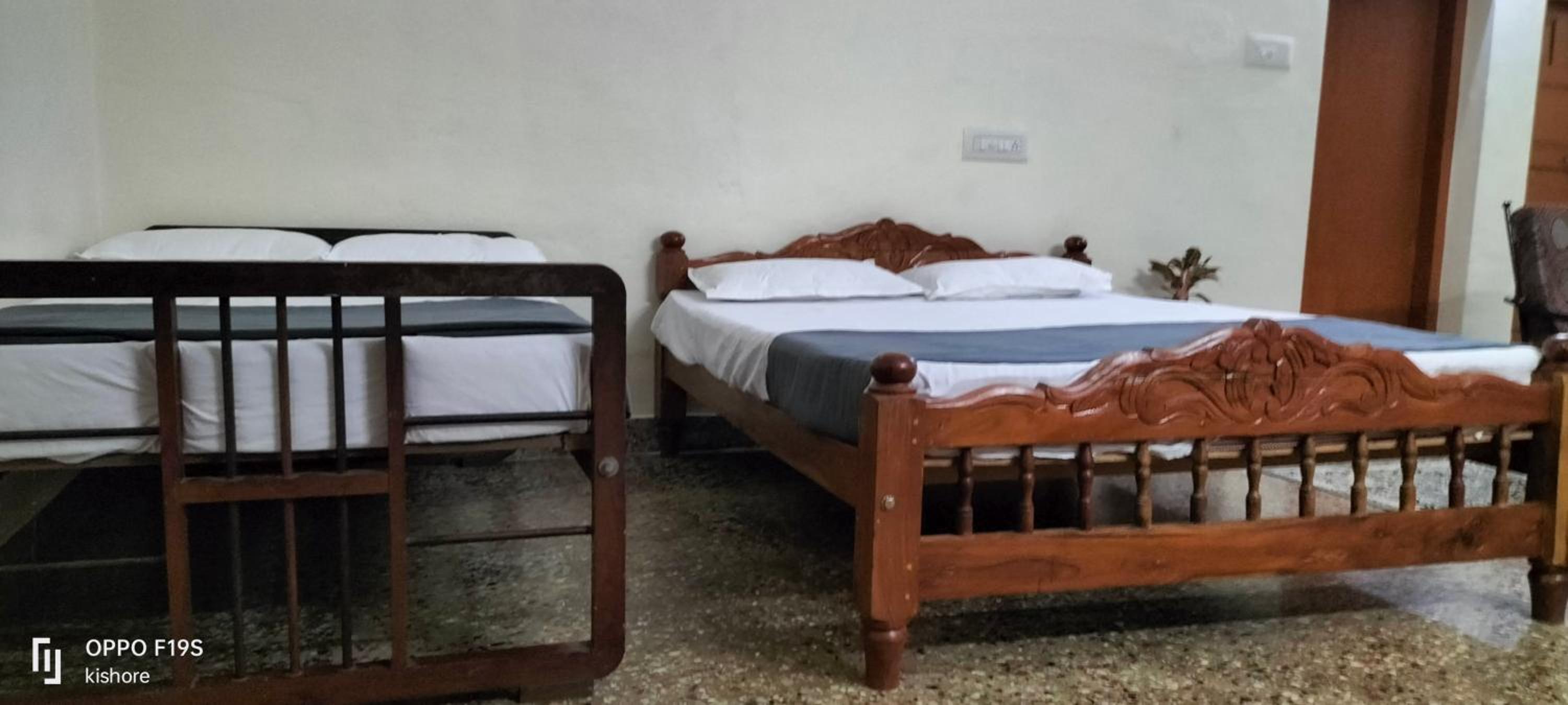Dharinidhama Homestay