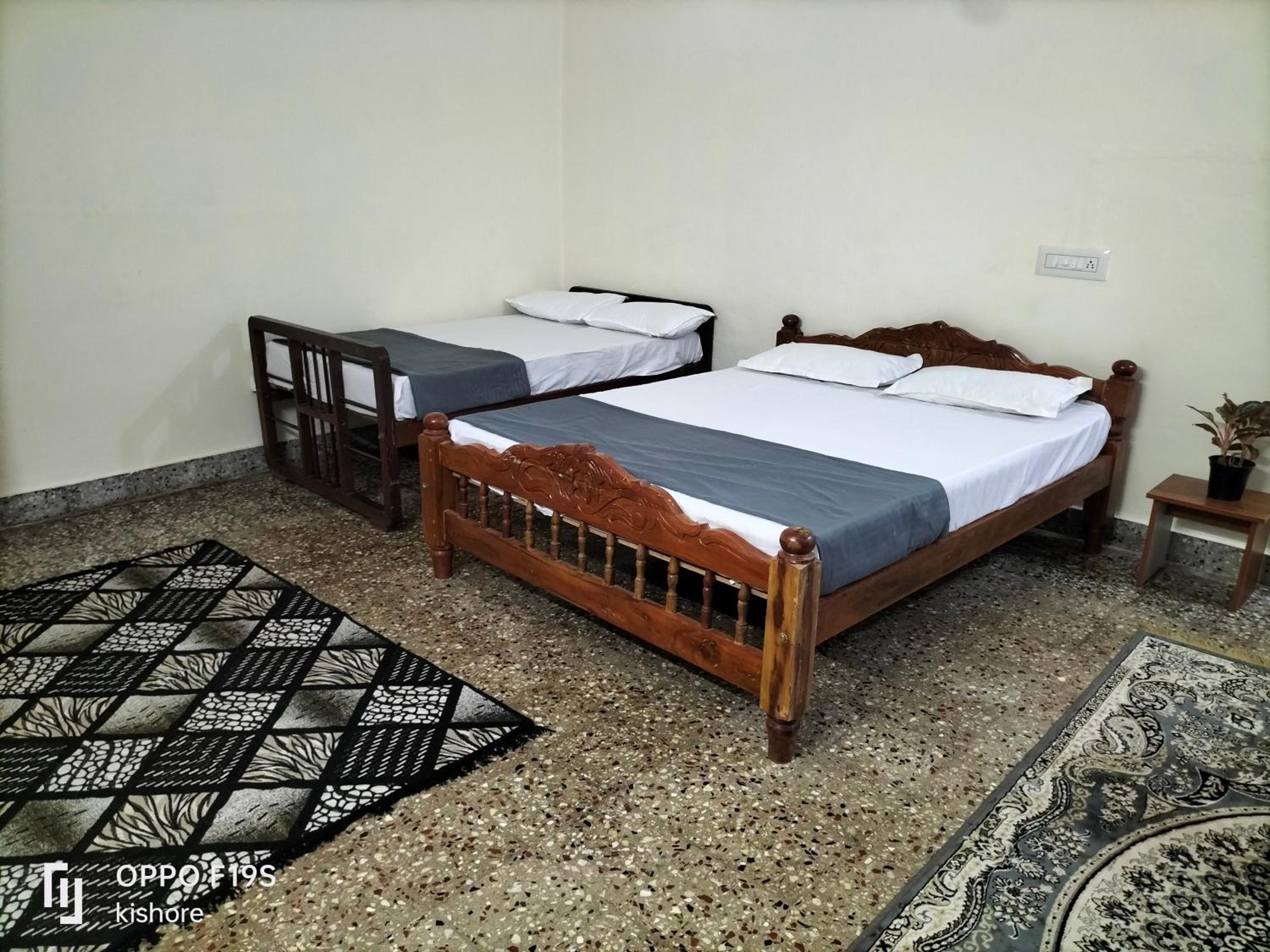 Dharinidhama Homestay