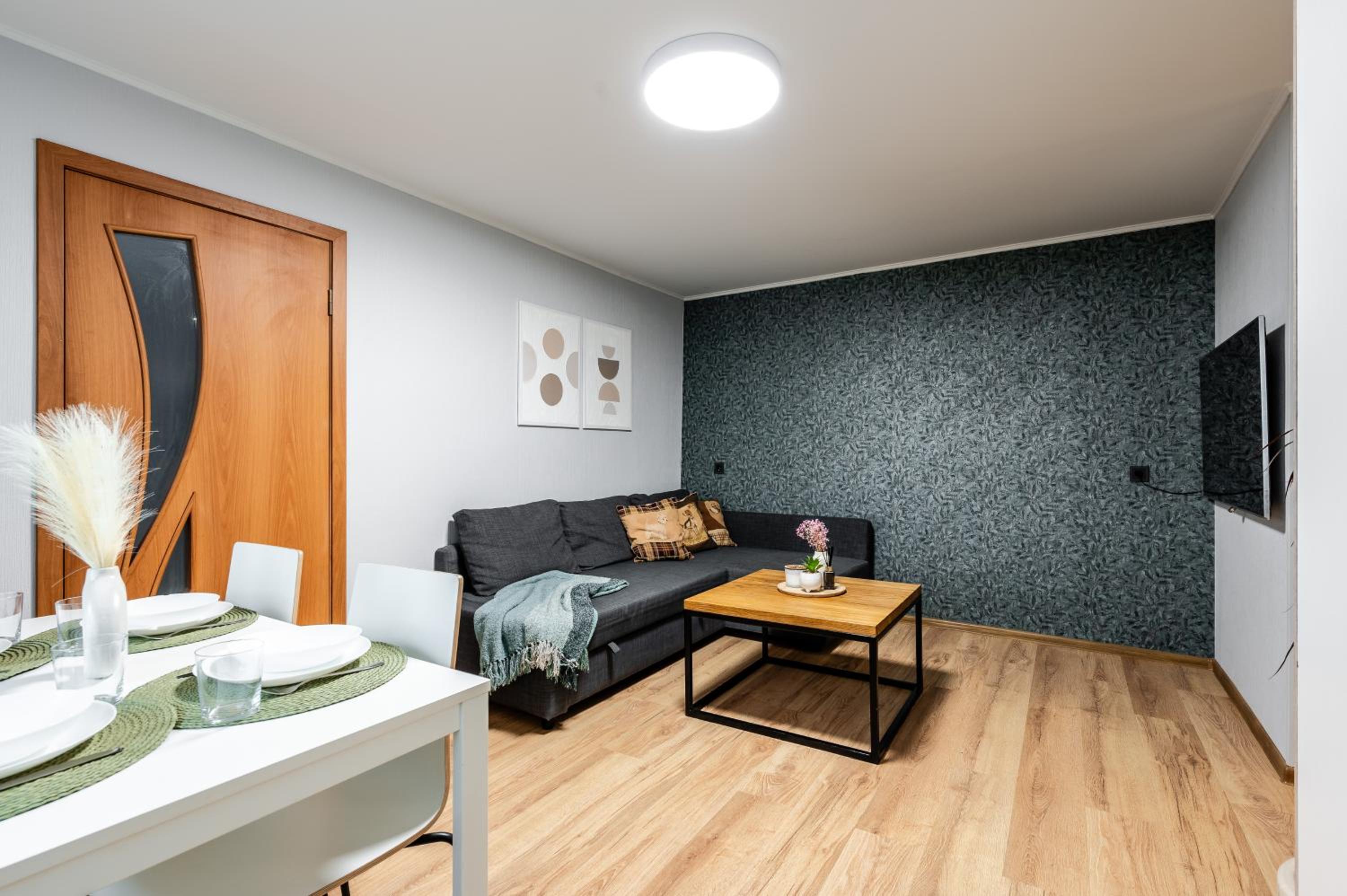 Cozy Coner Apartments view 2