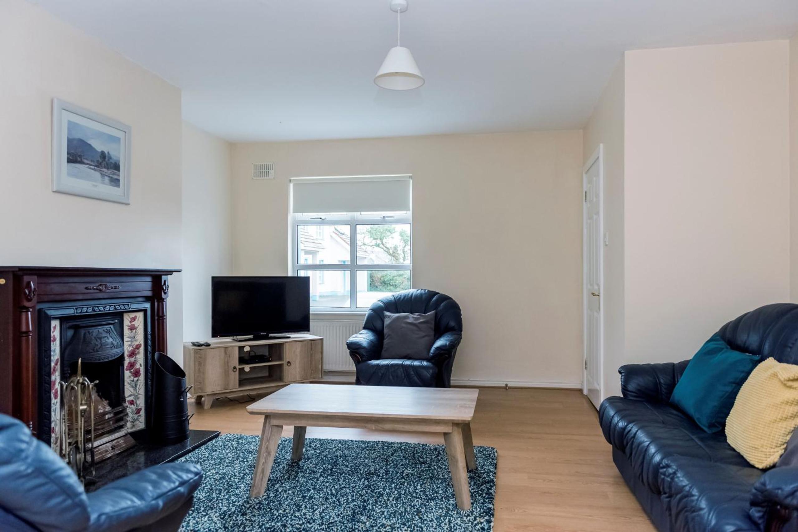 Marine View -3 Bedroom Townhouse view 2