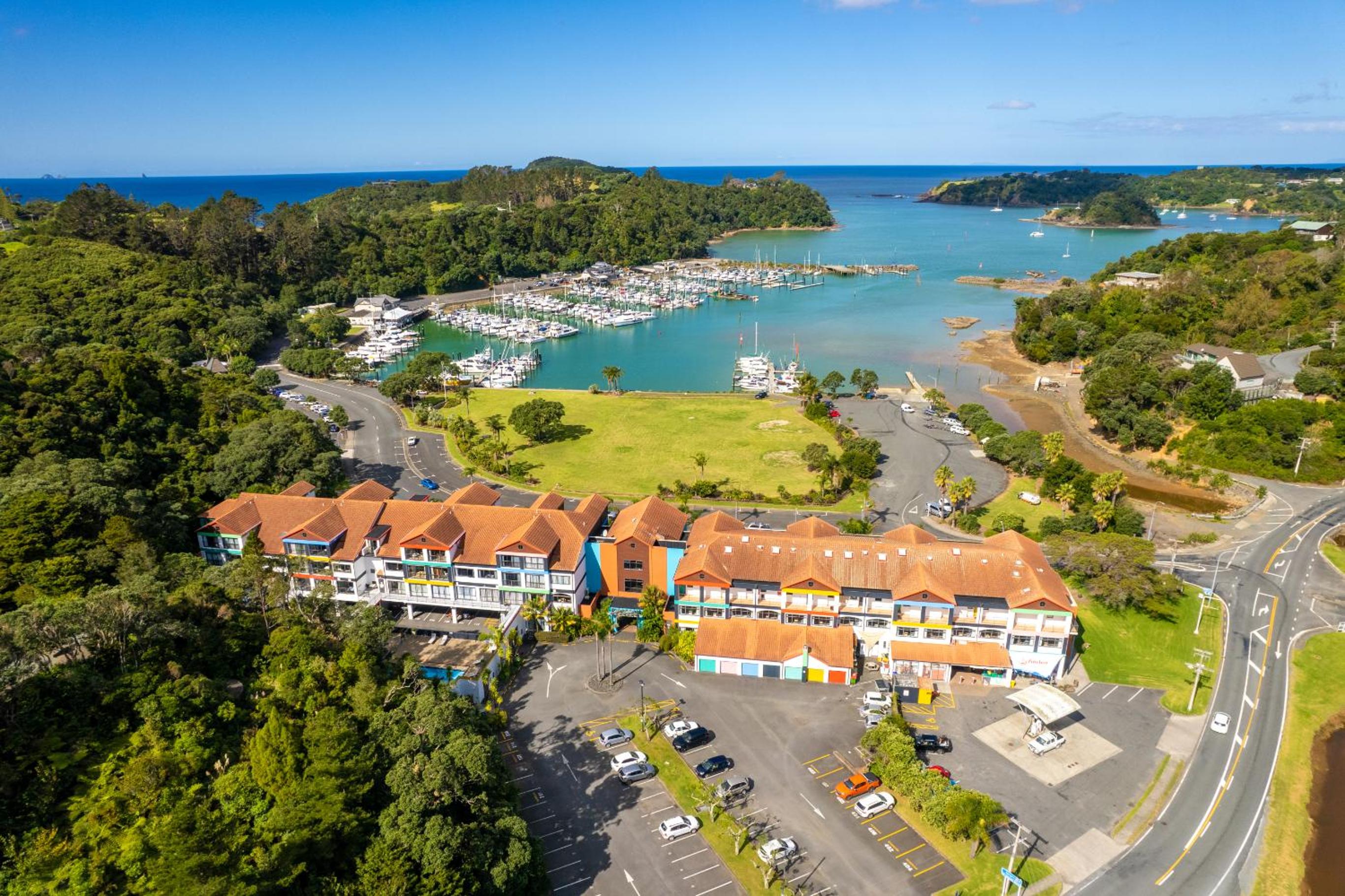 Oceans Penthouse - Tutukaka Luxury Apartment view 2