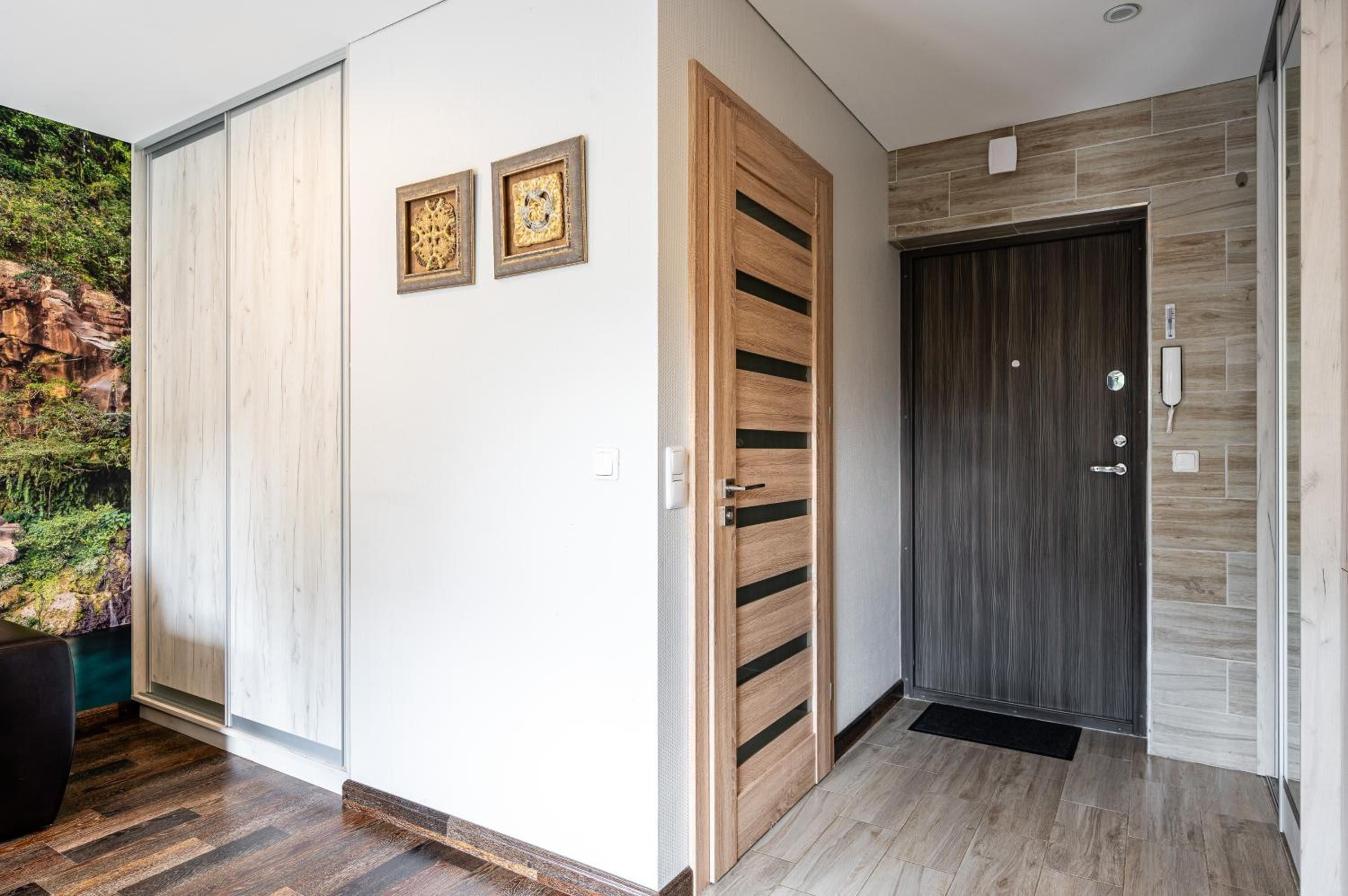 Park's Edge apartment view 5
