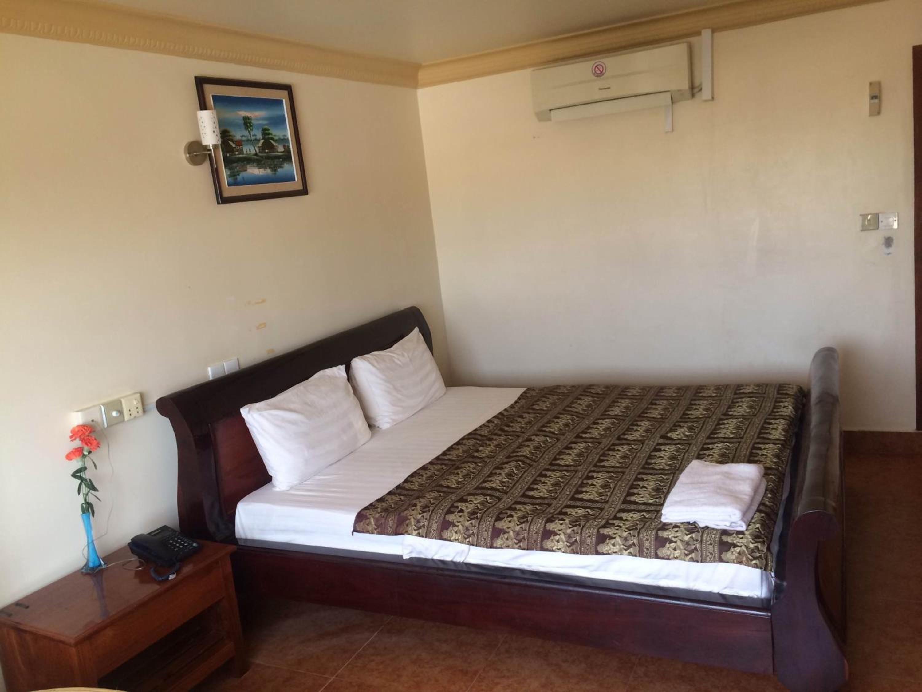 Lux Guesthouse