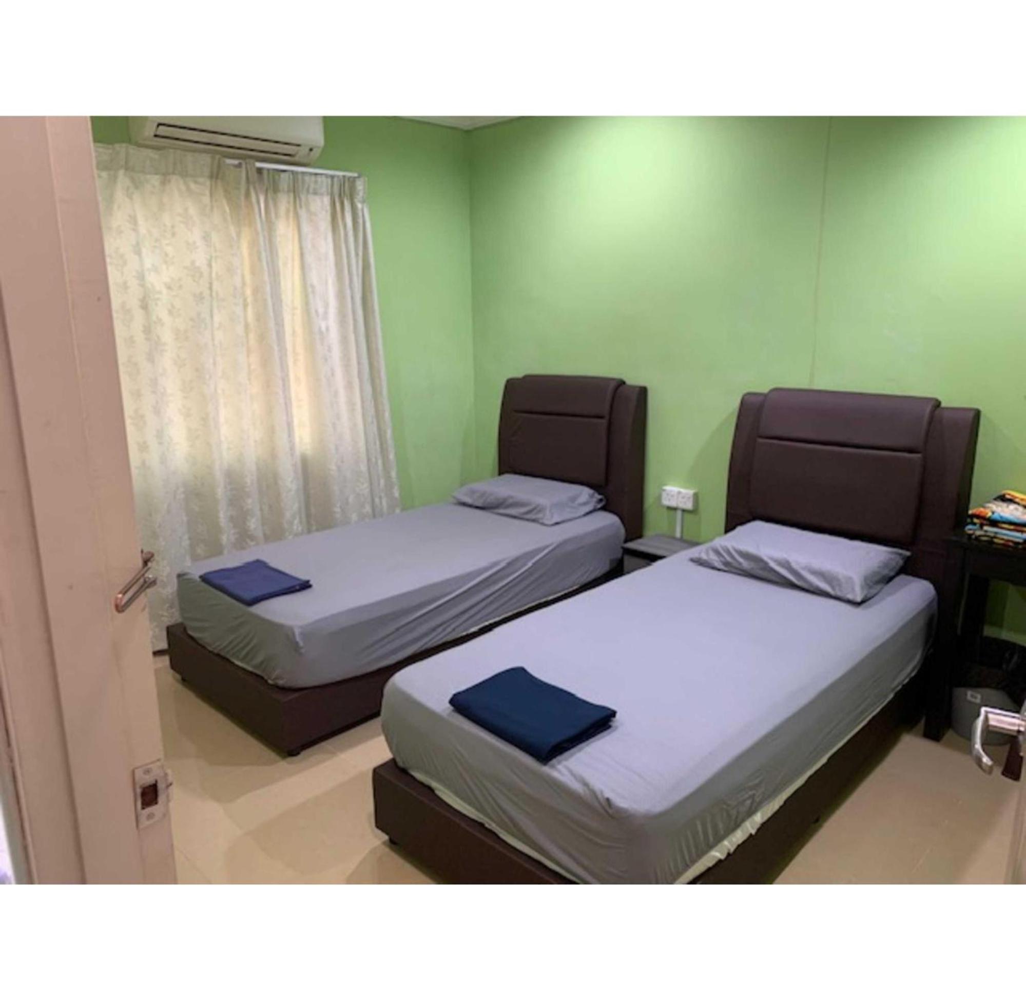 OYO 91025 THHomeStay