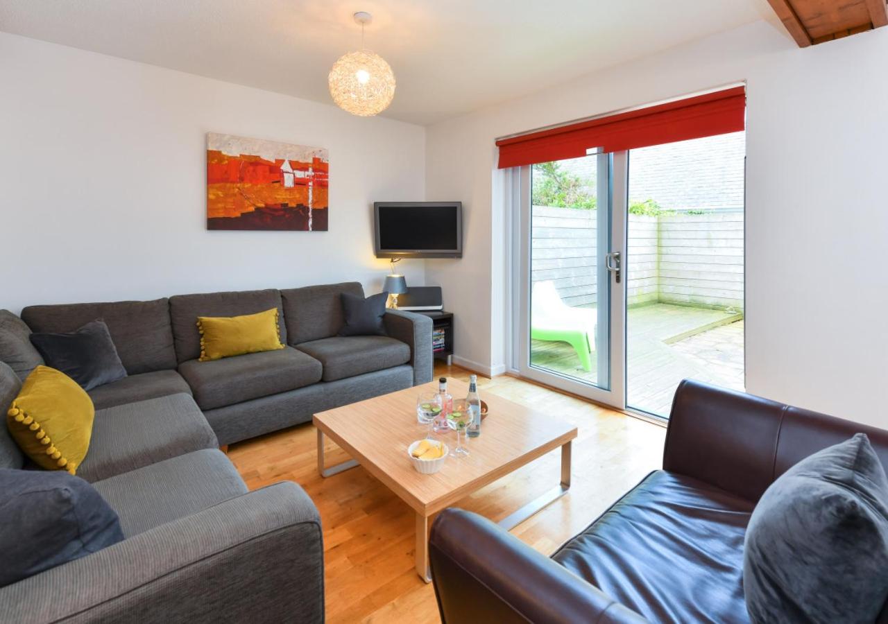 3 Bed in Pwllheli oc-tonnau