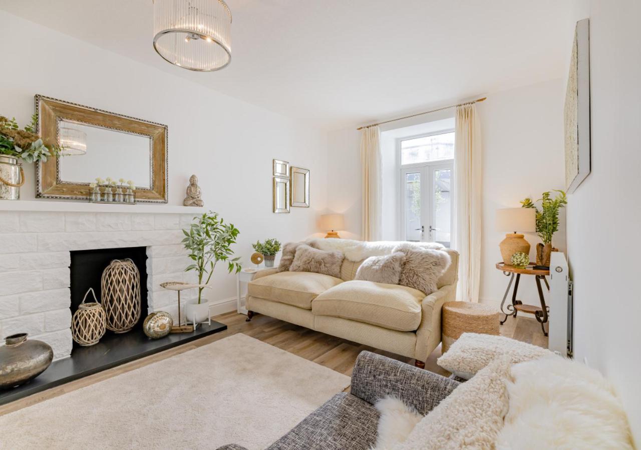 6 Bed in Pwllheli oc-argrai
