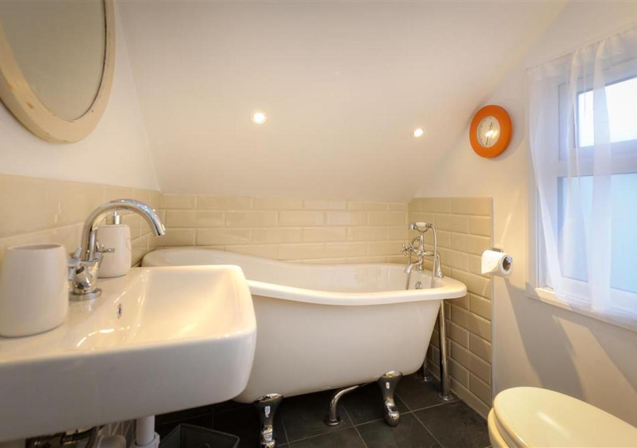 4 Bed in Pwllheli oc-lluest