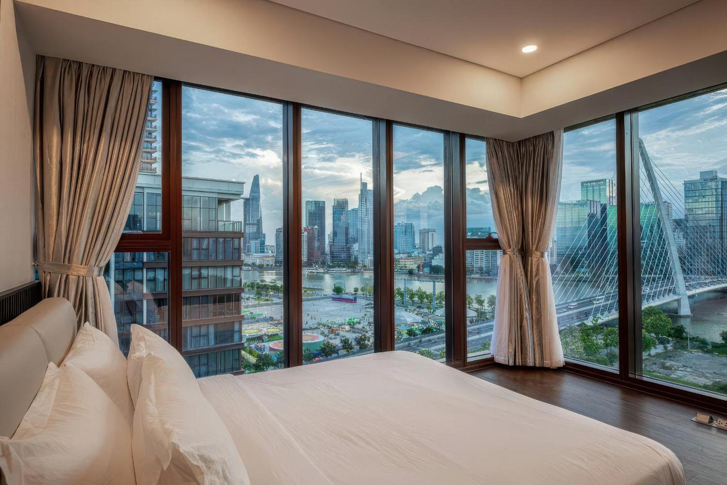 The Metropole - Horizon View Riverside D2
