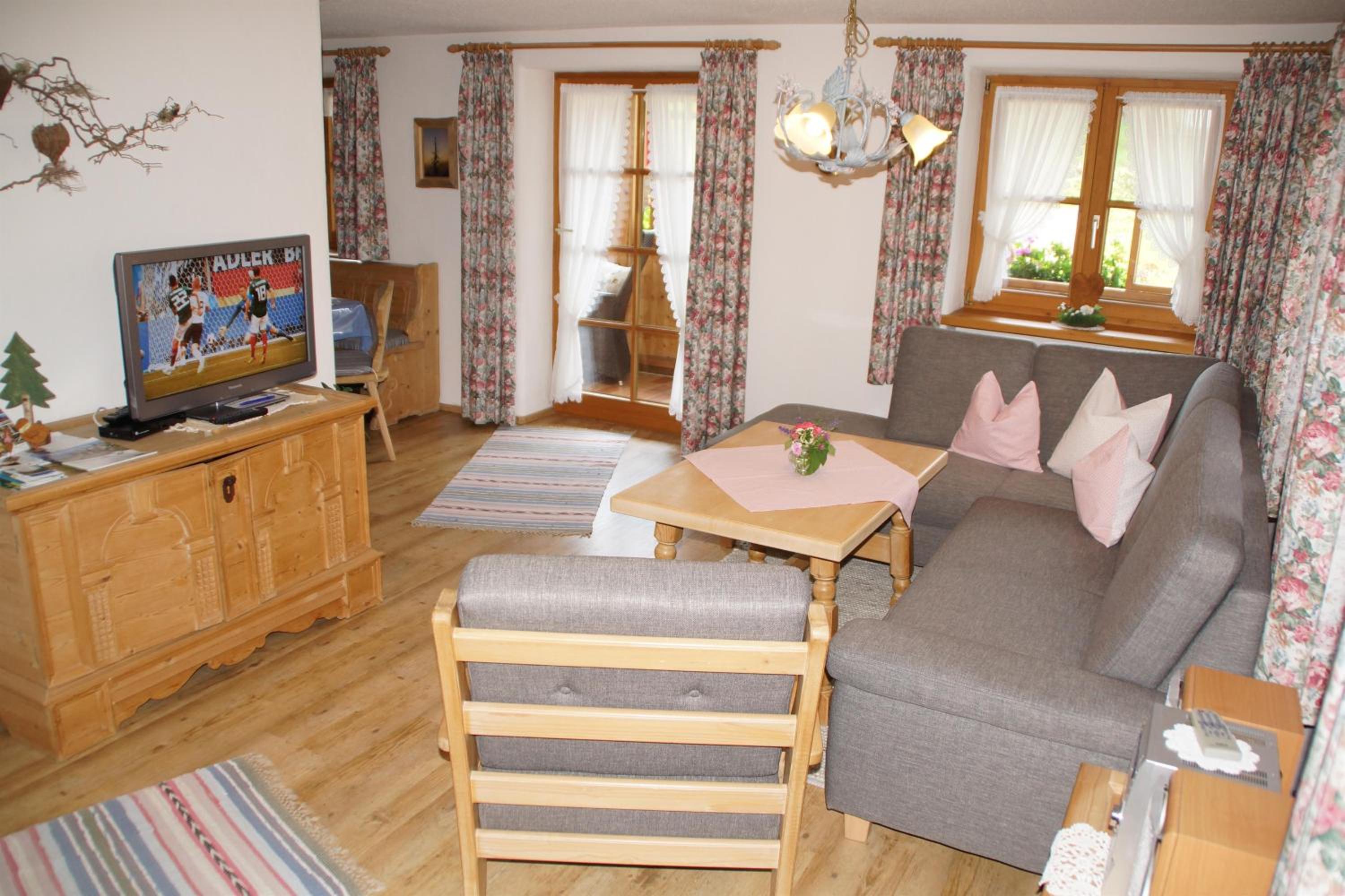 Ferienwohnung Milz