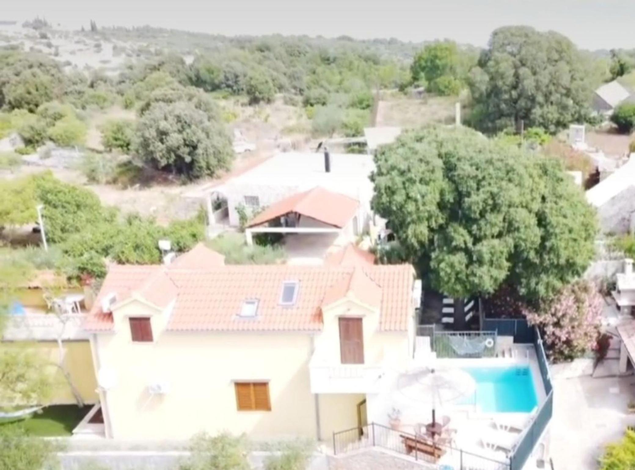 Villa Dore en Škrip