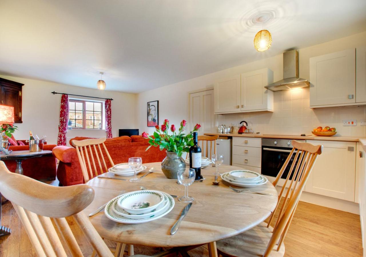 2 Bed in Pwllheli oc-nythyw view 3
