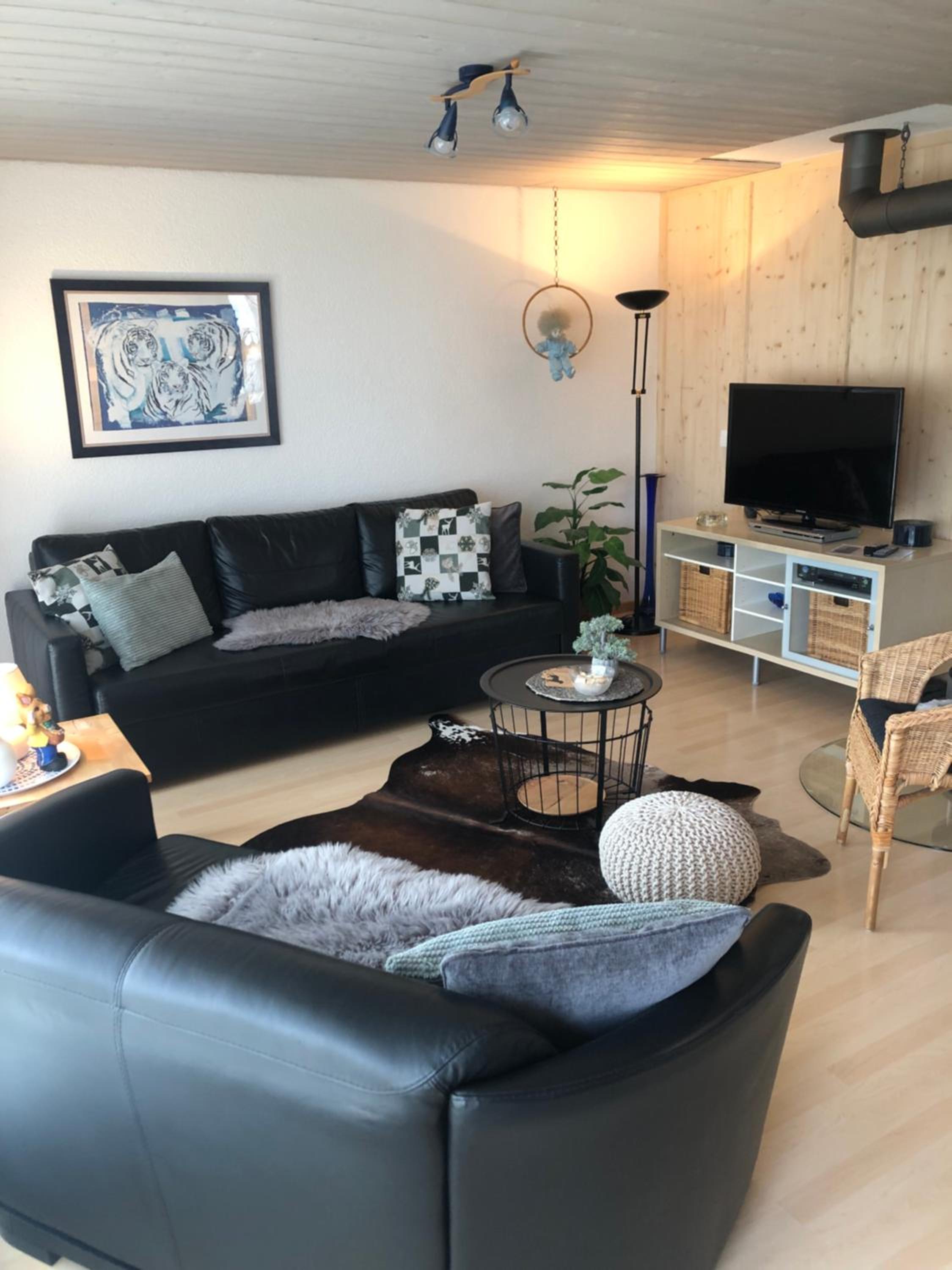 Grosse Ferienwohnung ideal für Gruppen, nähe Thun und Interlaken