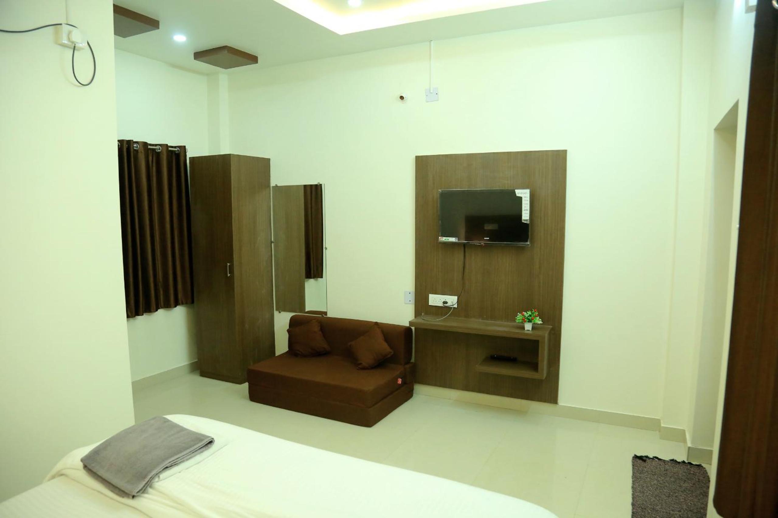 Vinayaka Resorts