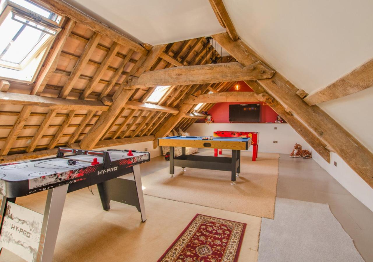 4 Bed in Cray oc-bow288 view 3