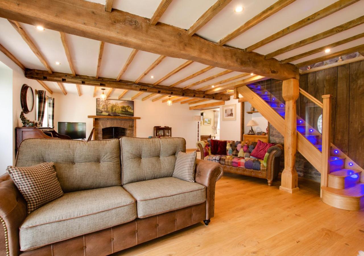 4 Bed in Cray oc-bow288 view 5