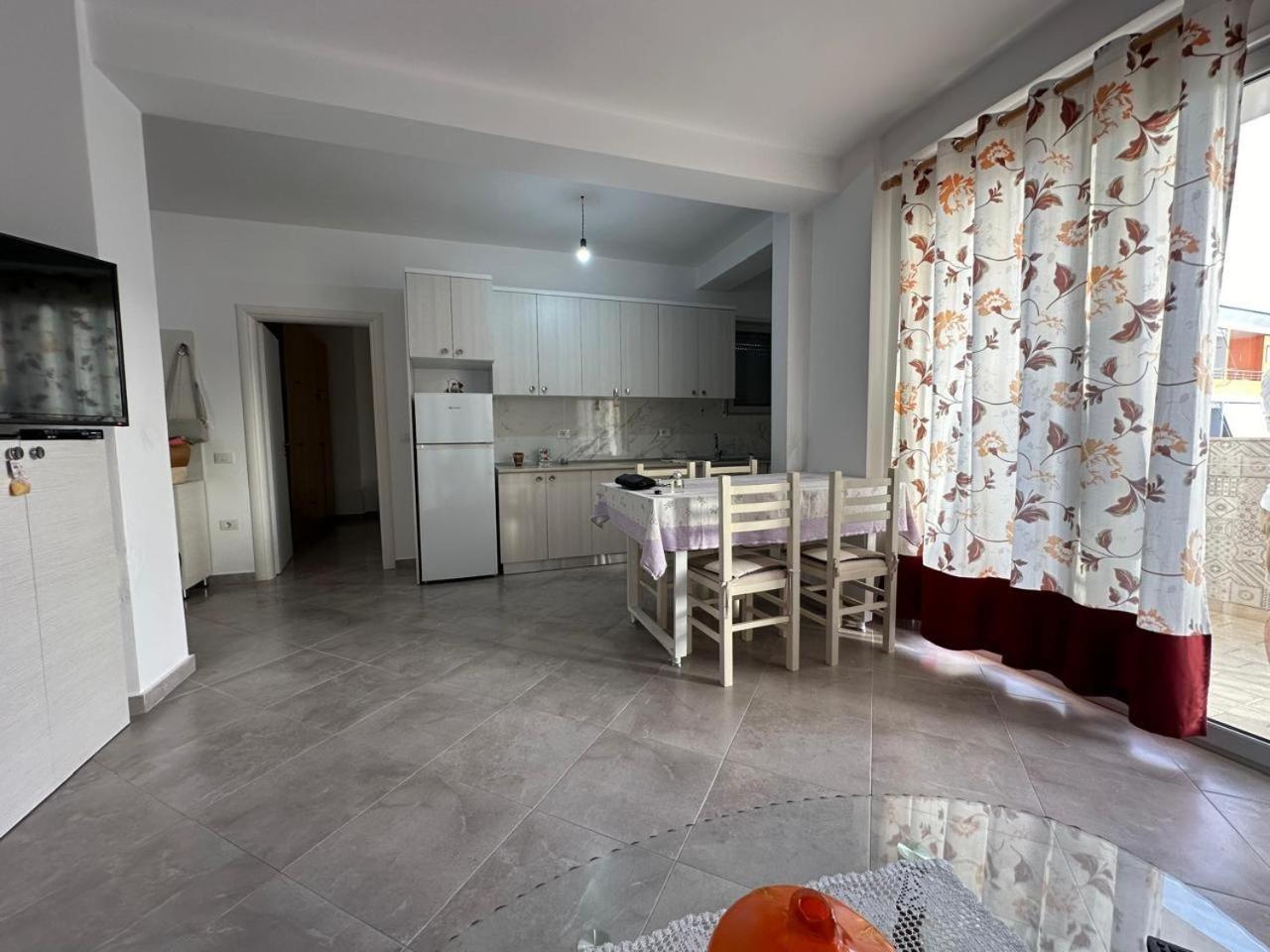 9th floor Apartment photo 3