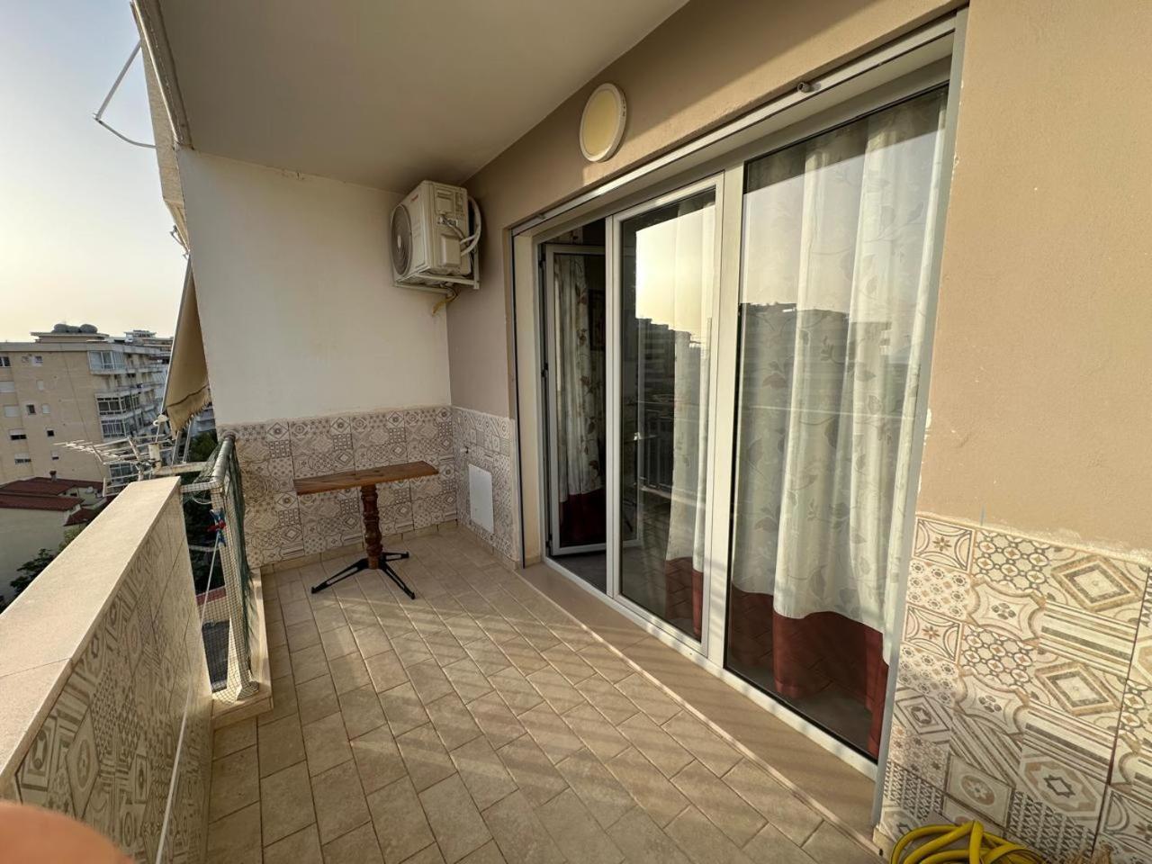9th floor Apartment