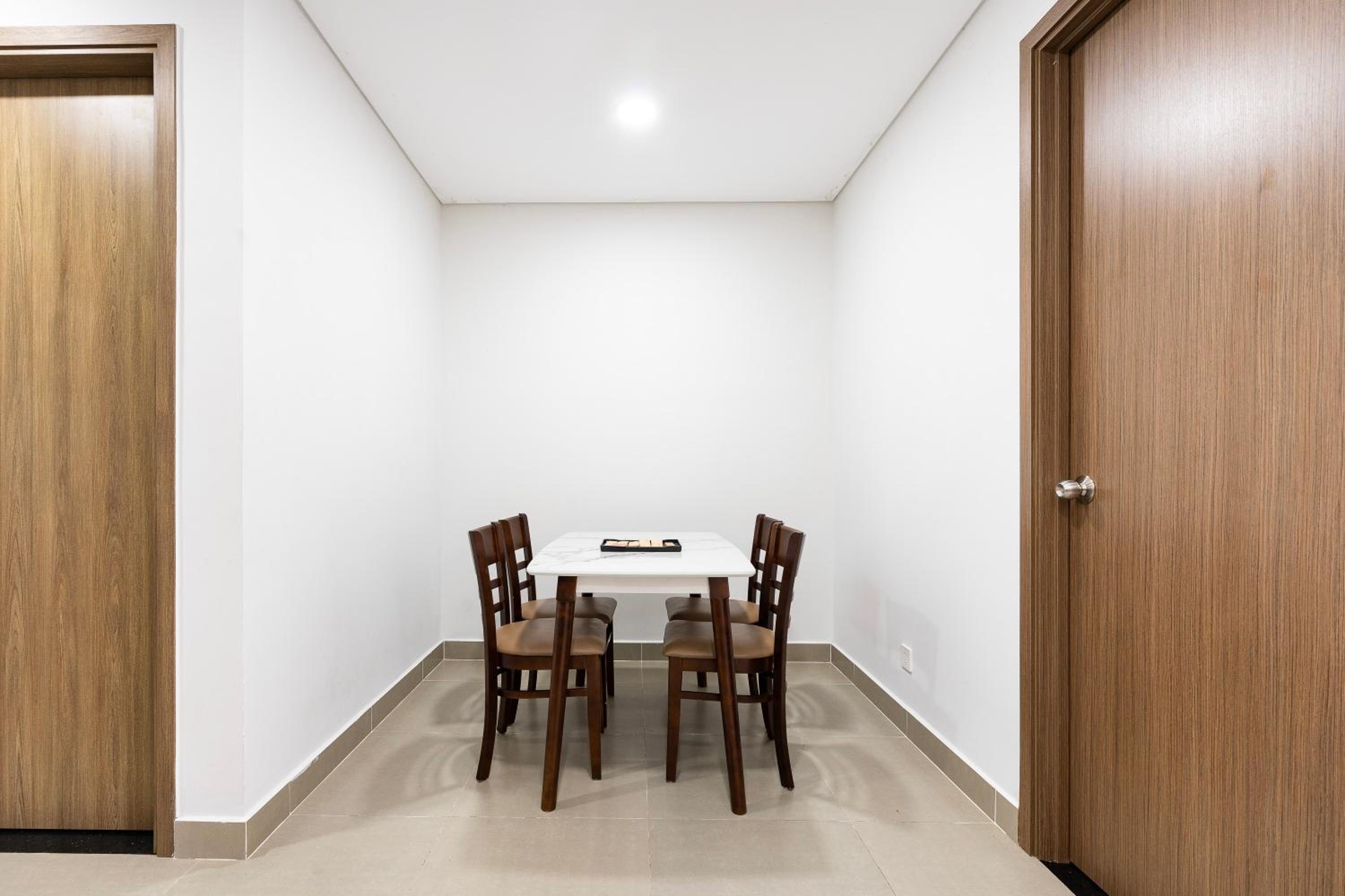 River Panorama 1 bedroom Luxury District 7