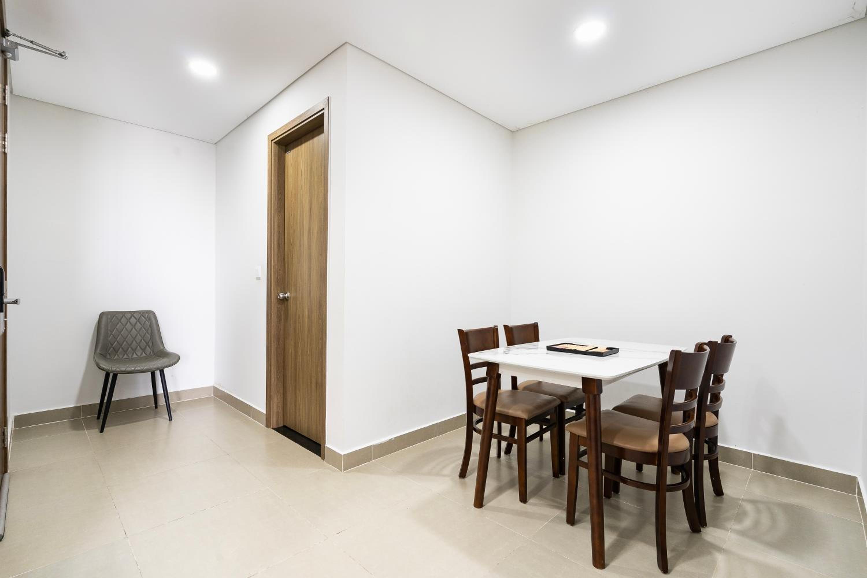 River Panorama 1 bedroom Luxury District 7