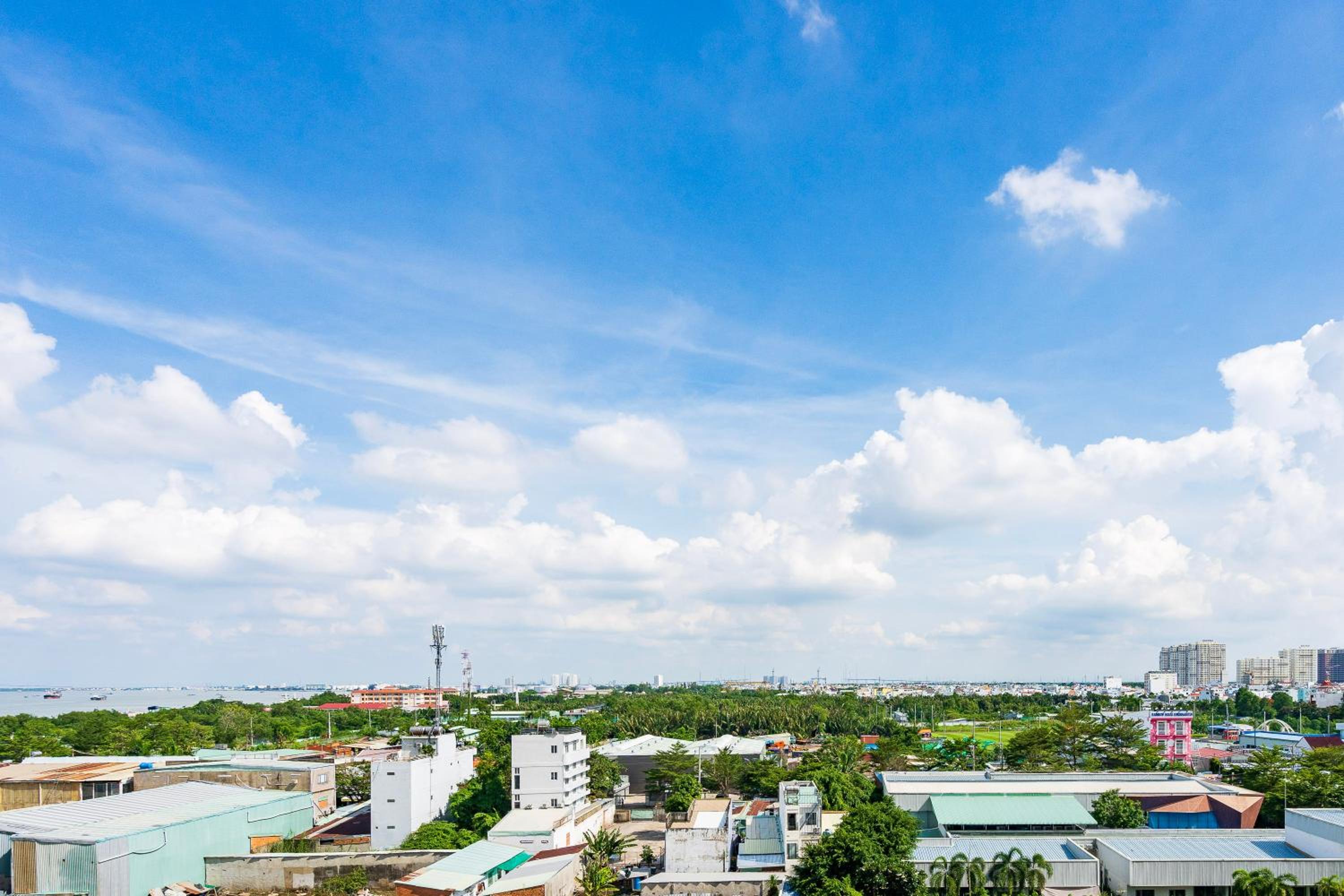 River Panorama 1 bedroom Luxury District 7